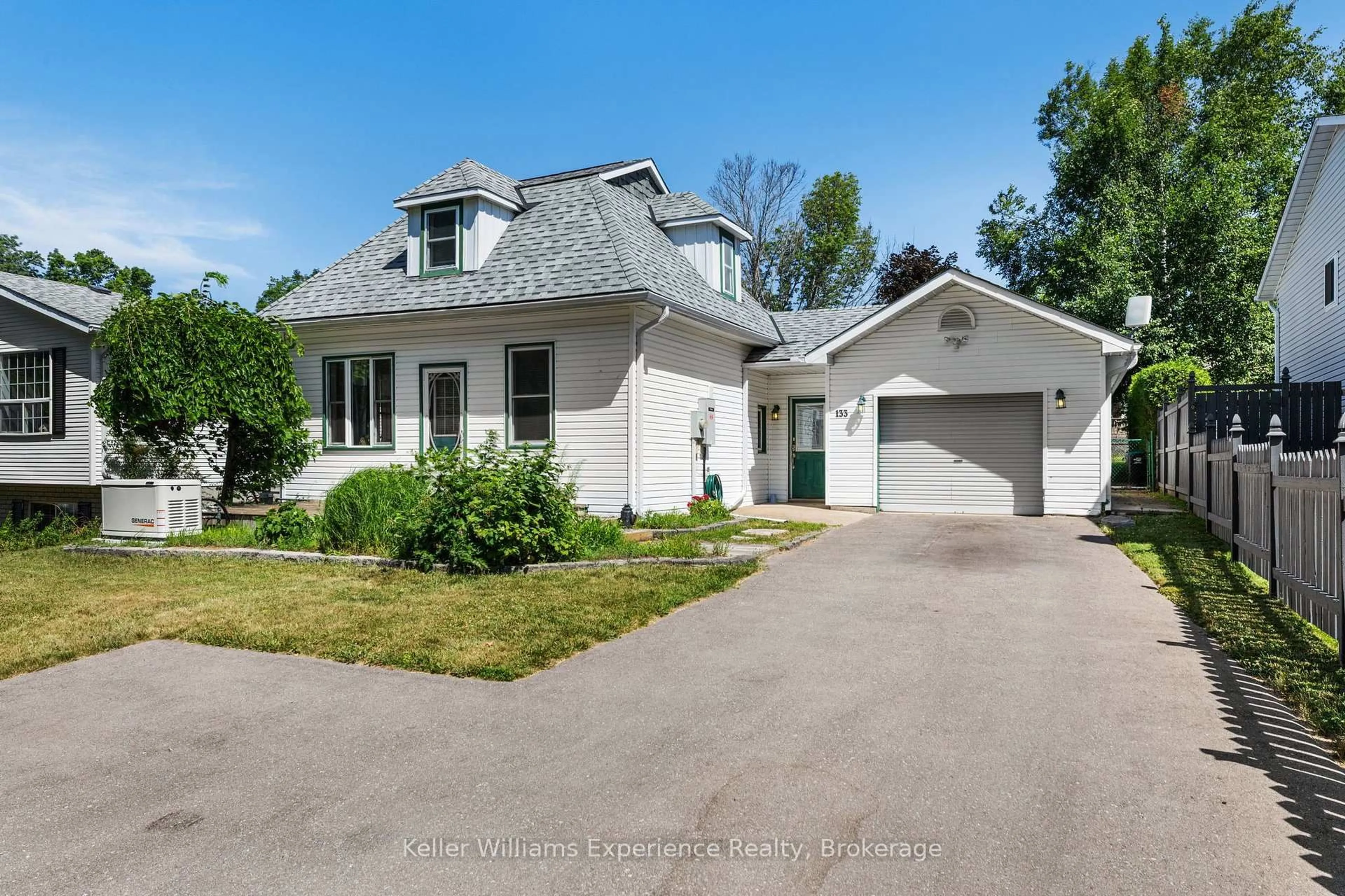 Unknown for 133 Burke St, Penetanguishene Ontario L9M 1H1