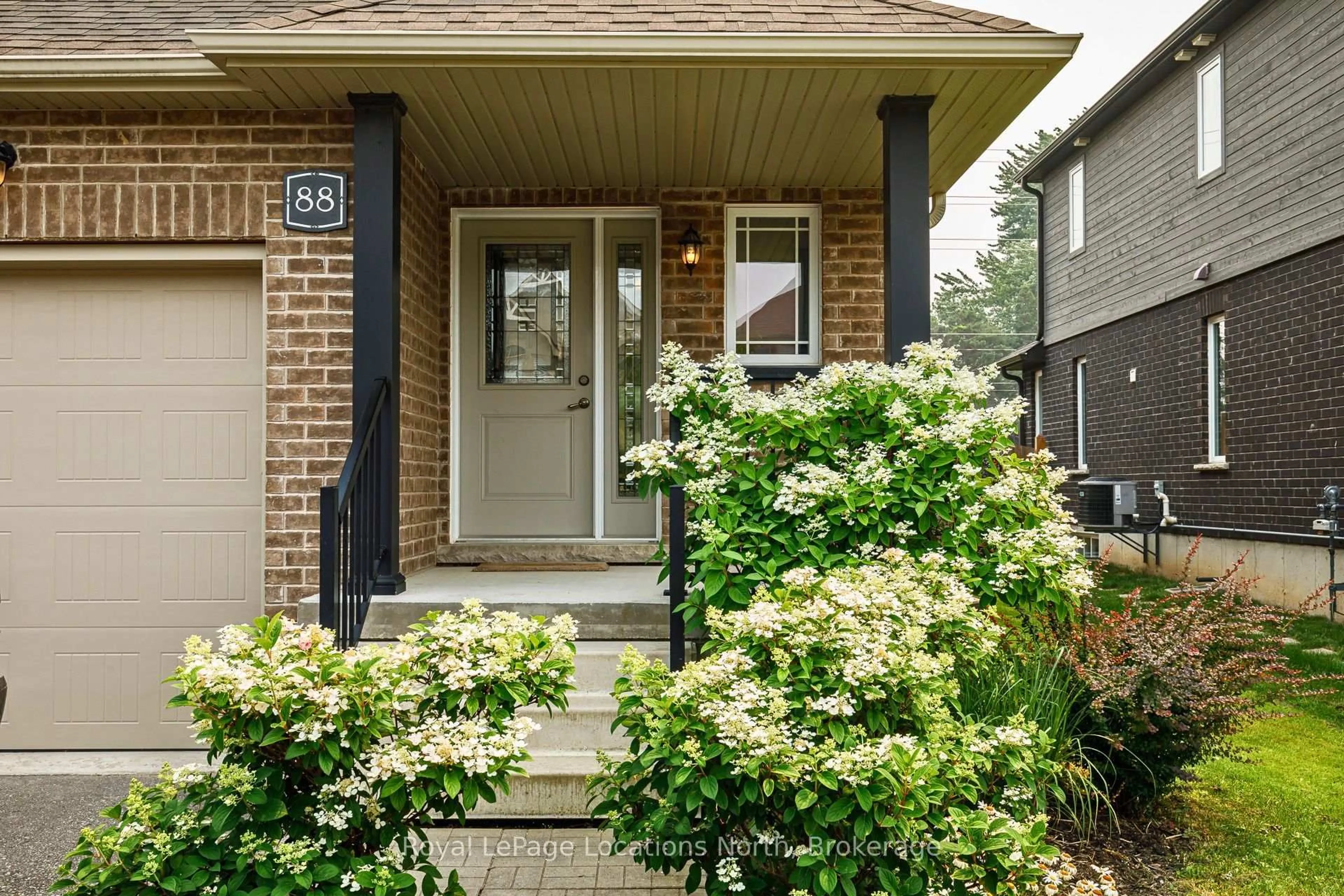 Unknown for 88 Robertson St, Collingwood Ontario L9Y 0X1