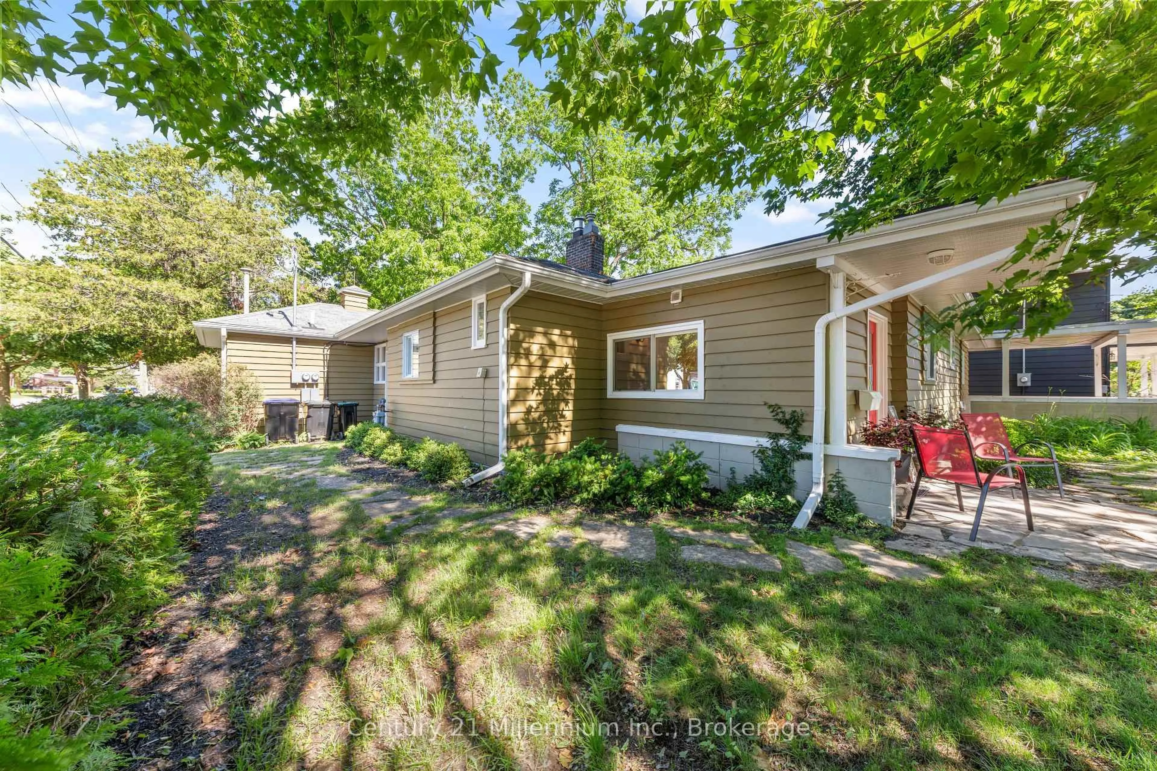 Unknown for 91 Beech St, Collingwood Ontario L9Y 2T2