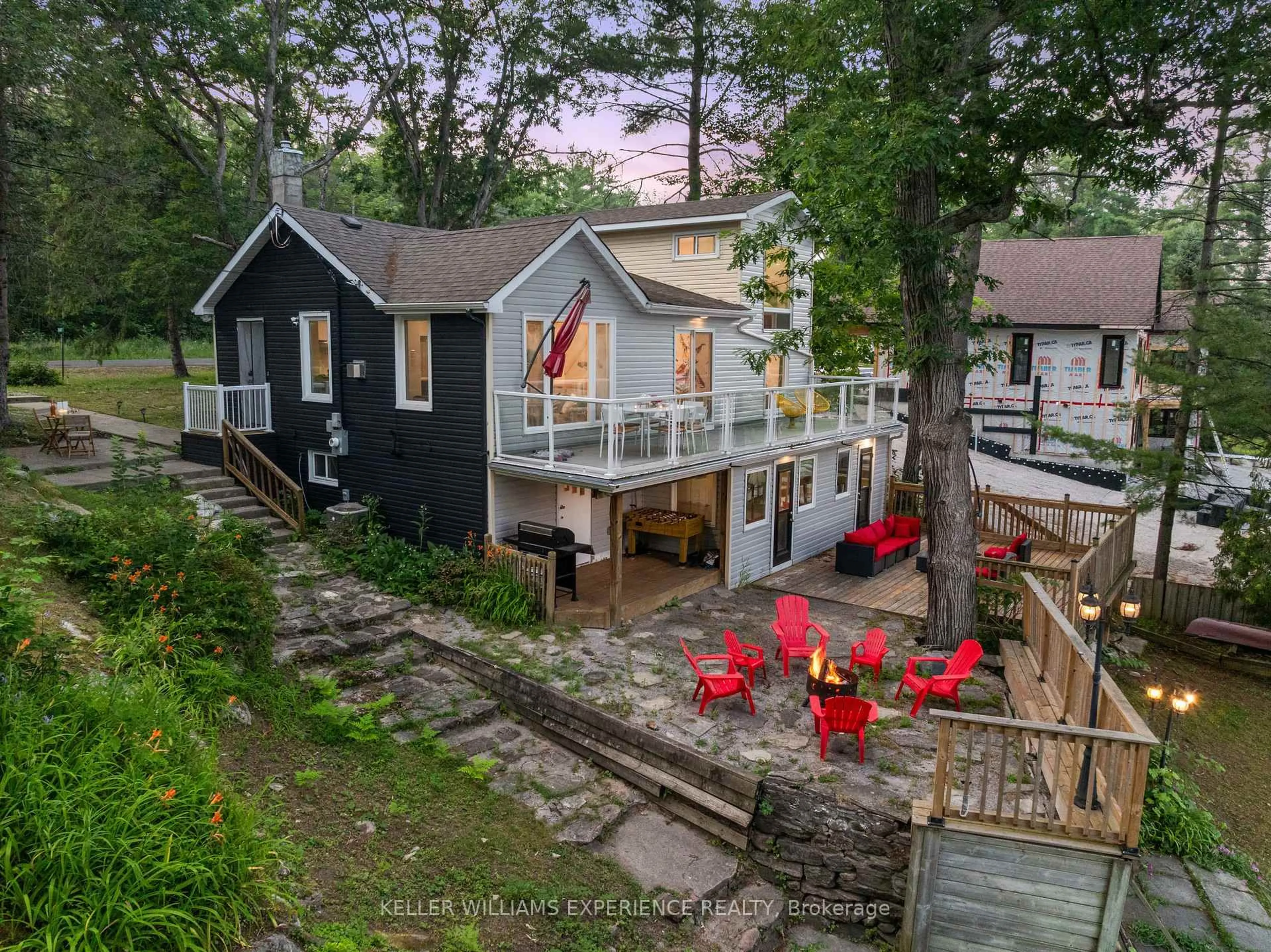 A pic from outside/outdoor area/front of a property/back of a property/a pic from drone, water/lake/river/ocean view for 7847 Oakridge Dr, Ramara Ontario L0K 2B0