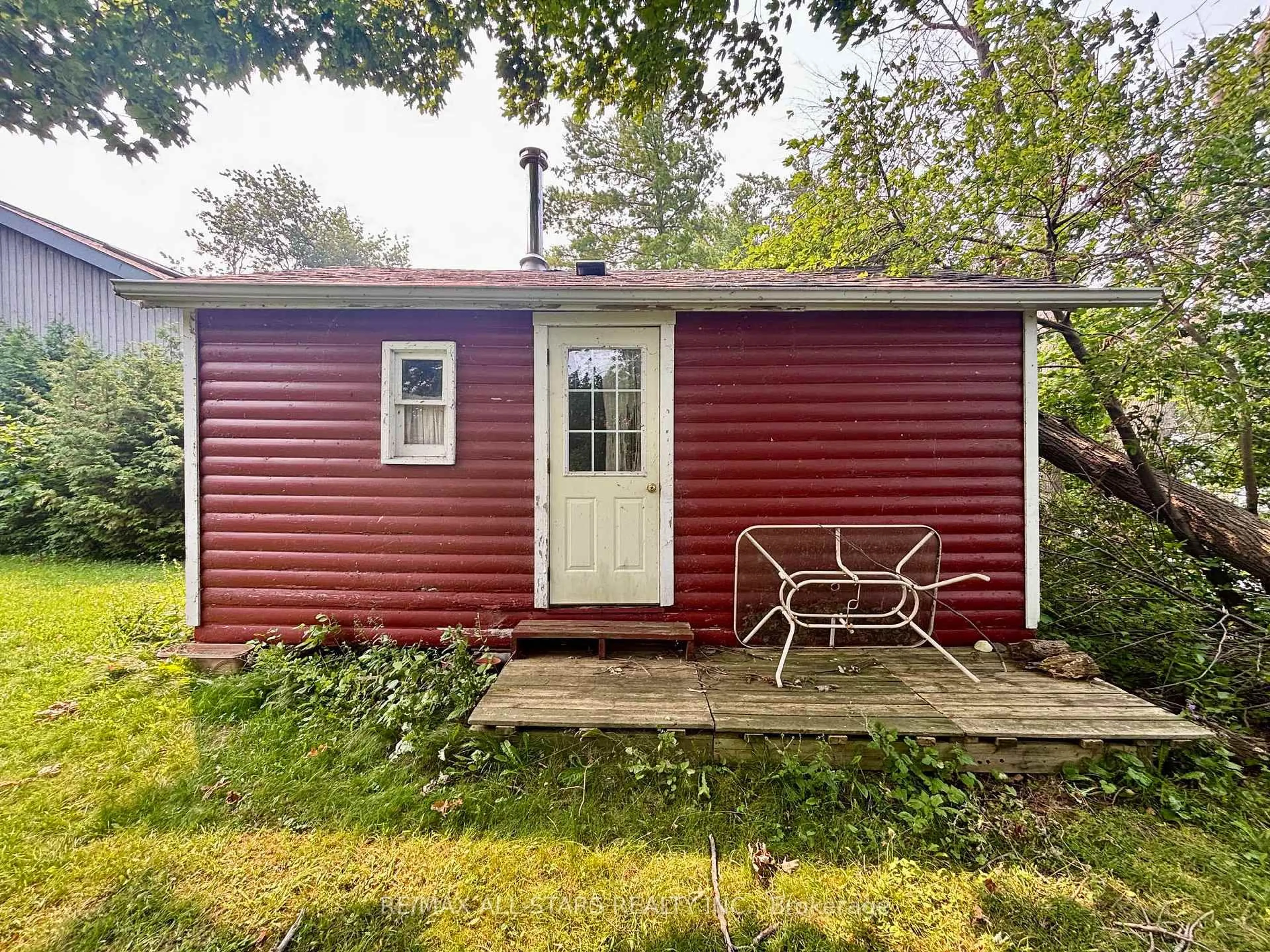 Shed for 2356 Lakeshore Dr, Ramara Ontario L0K 1B0