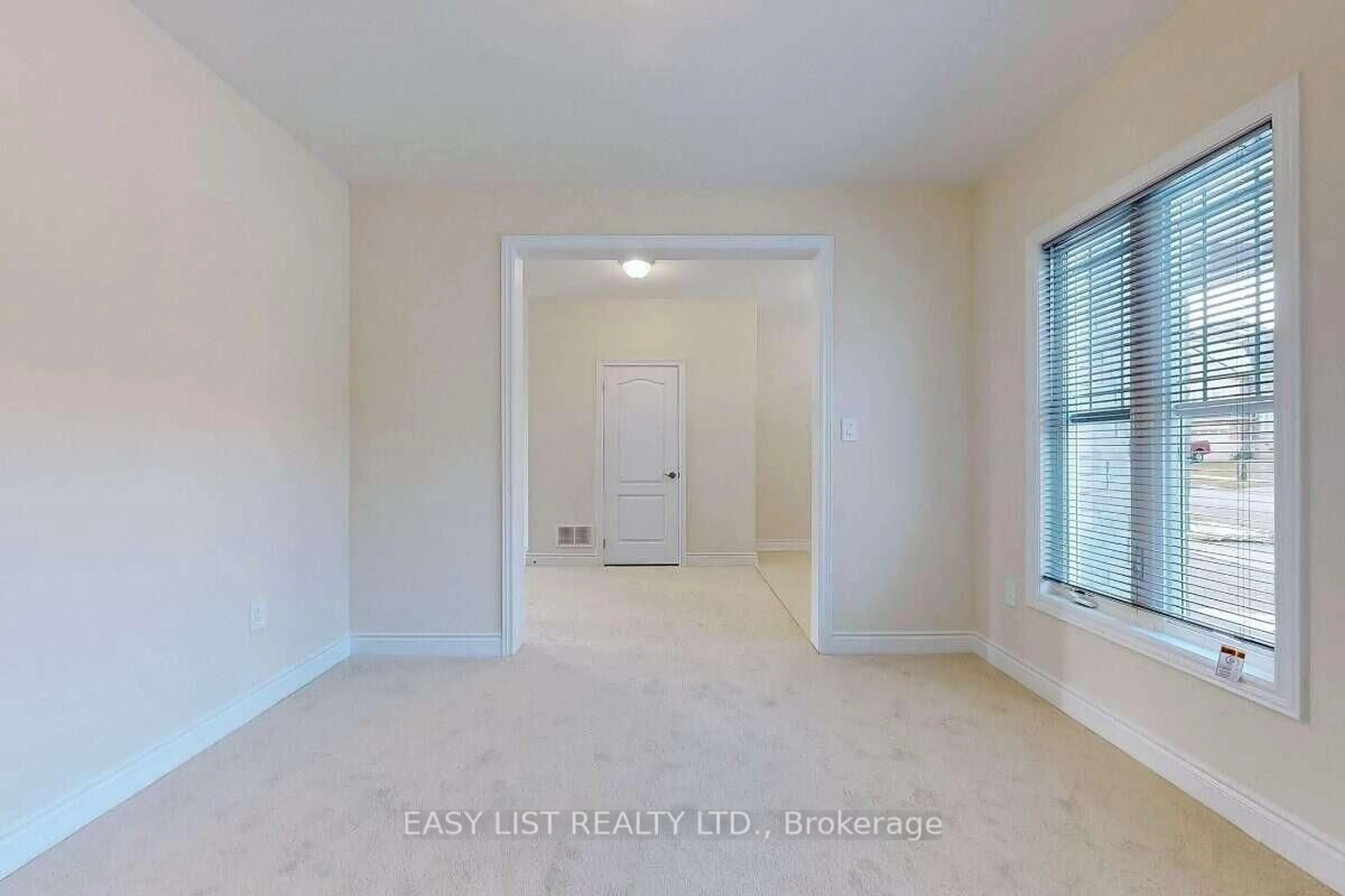 A pic of a room for 3149 Monarch Dr, Orillia Ontario L3V 7X1