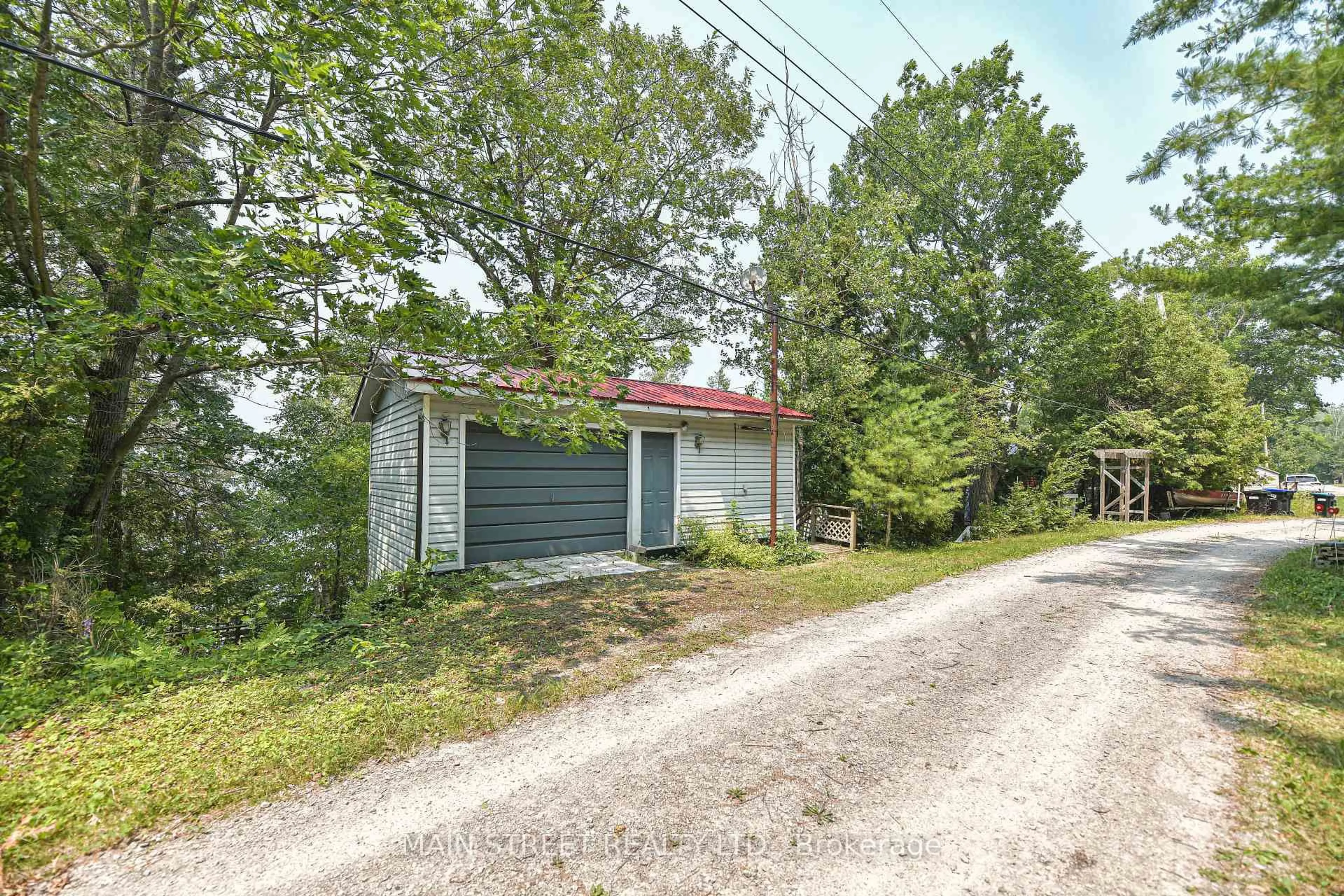 Shed for 1310 Black Beach Lane, Ramara Ontario L0K 1B0