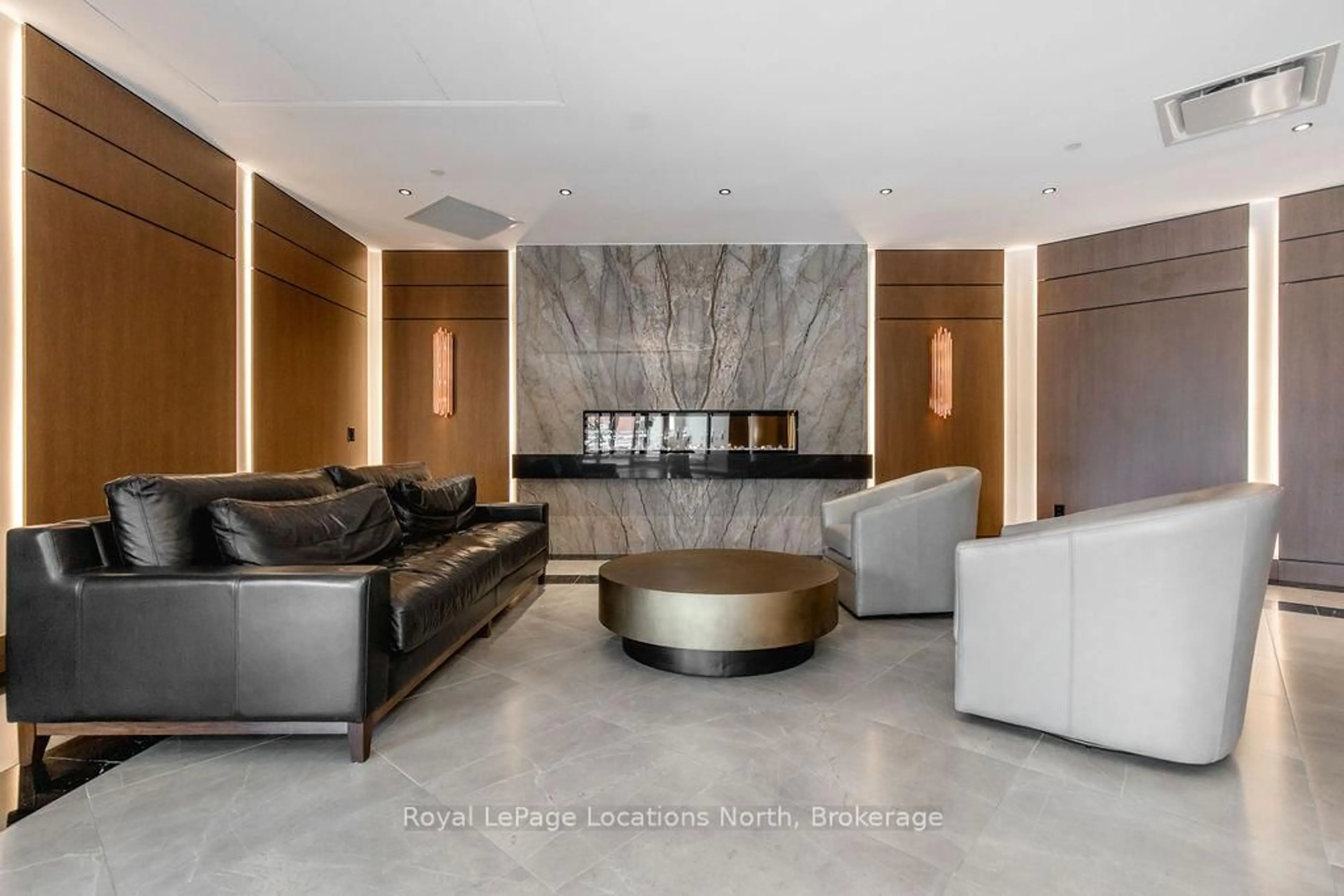 Lobby for 1 Hume St #501, Collingwood Ontario L9Y 0X3