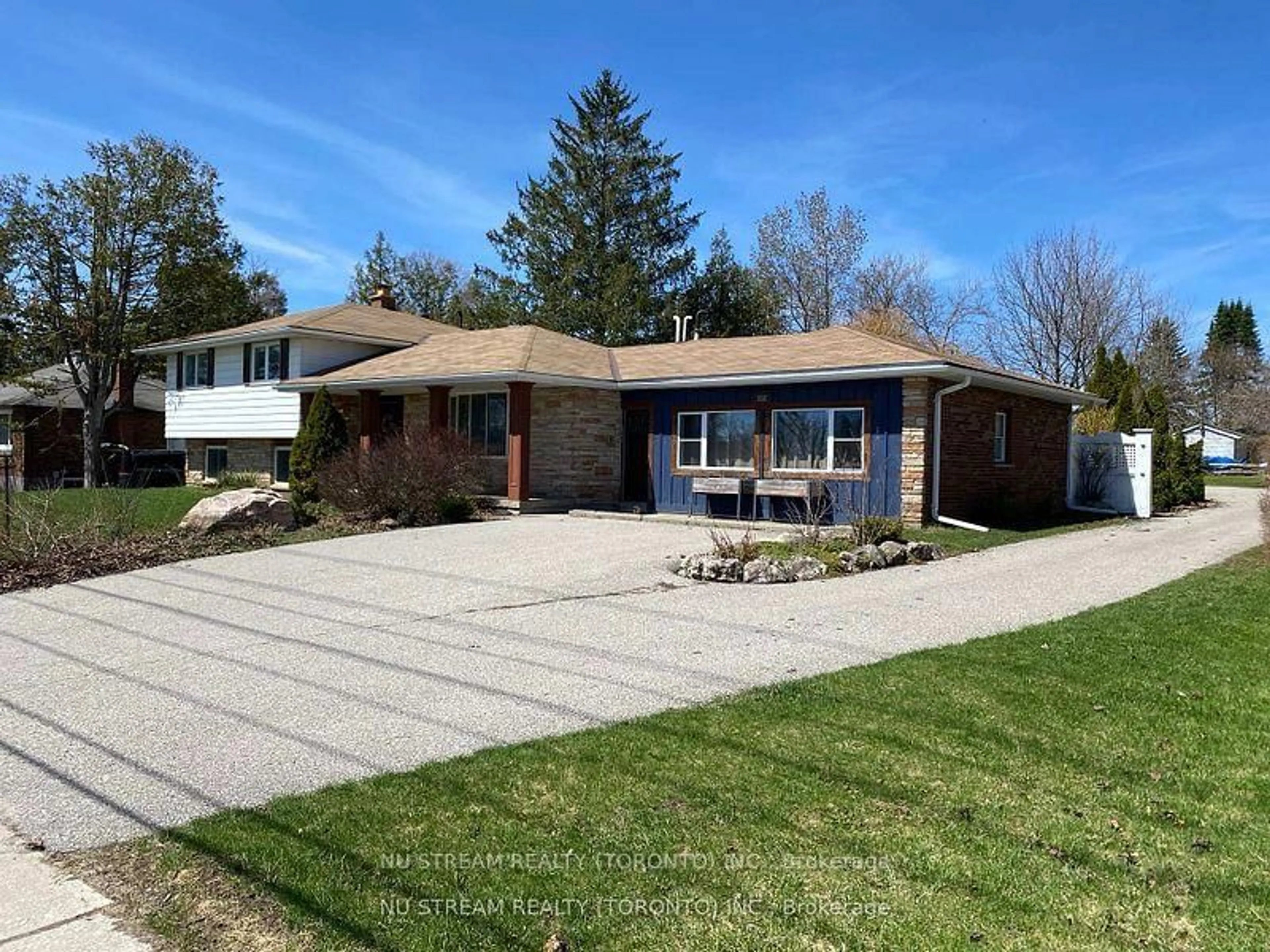 Unknown for 552 Big Bay Point Rd, Barrie Ontario L4N 3Z5