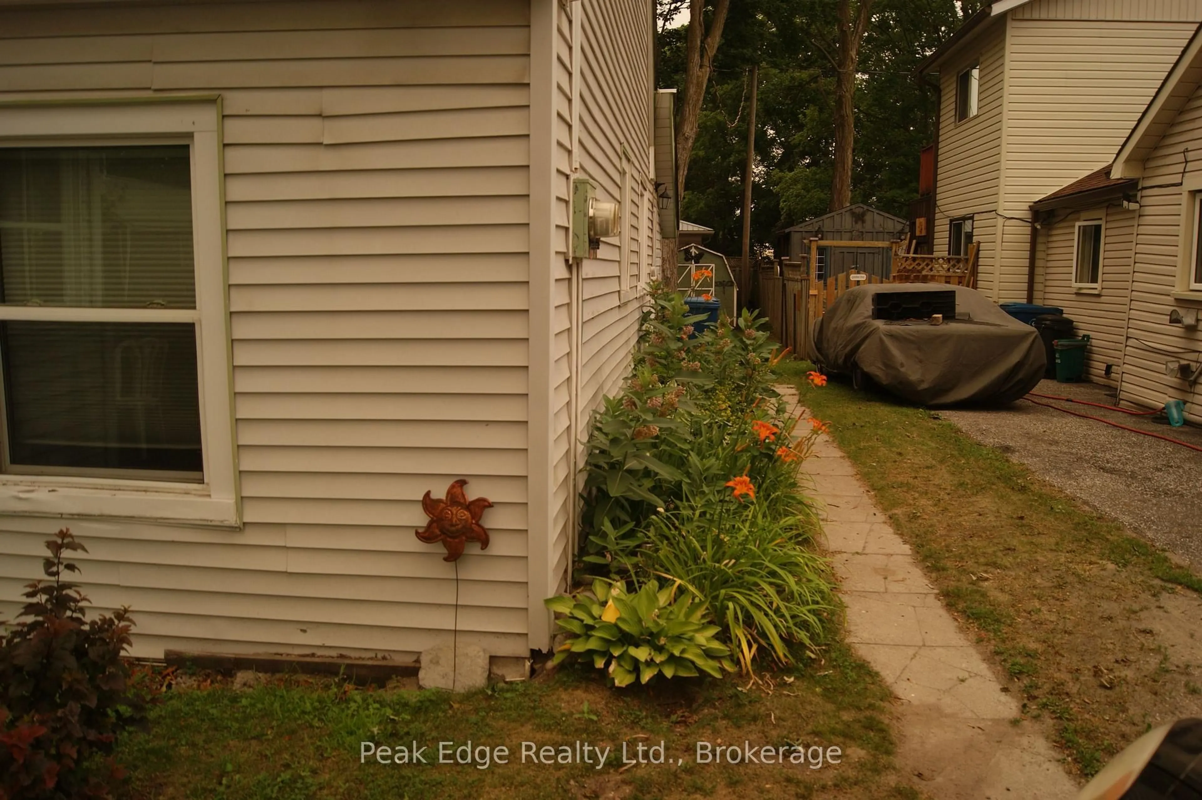 Unknown for 338 Colborne St, Orillia Ontario L3V 3A3