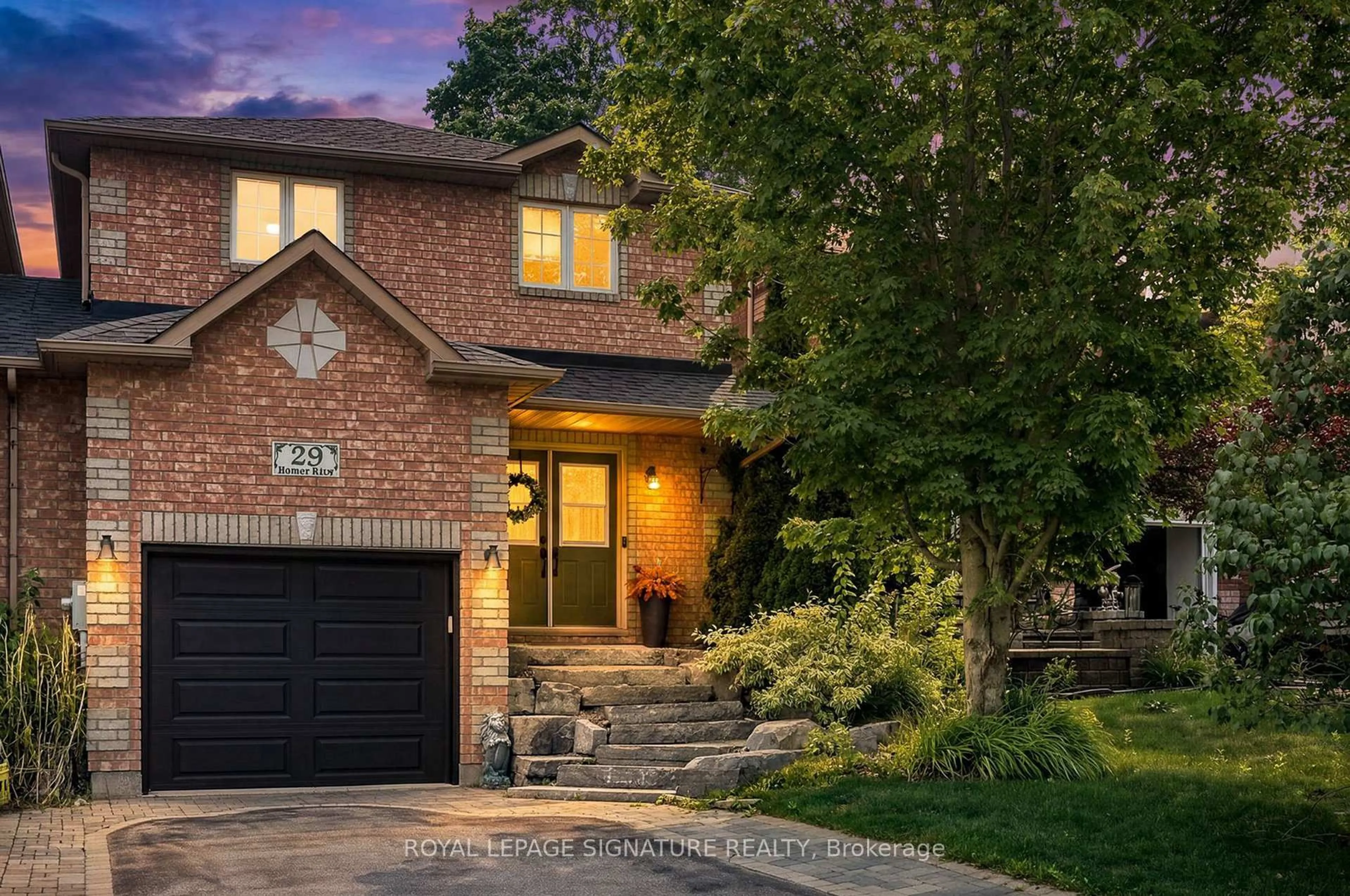 Home with brick exterior material, street for 29 Bartor Blvd, Barrie Ontario L4N 5Y7