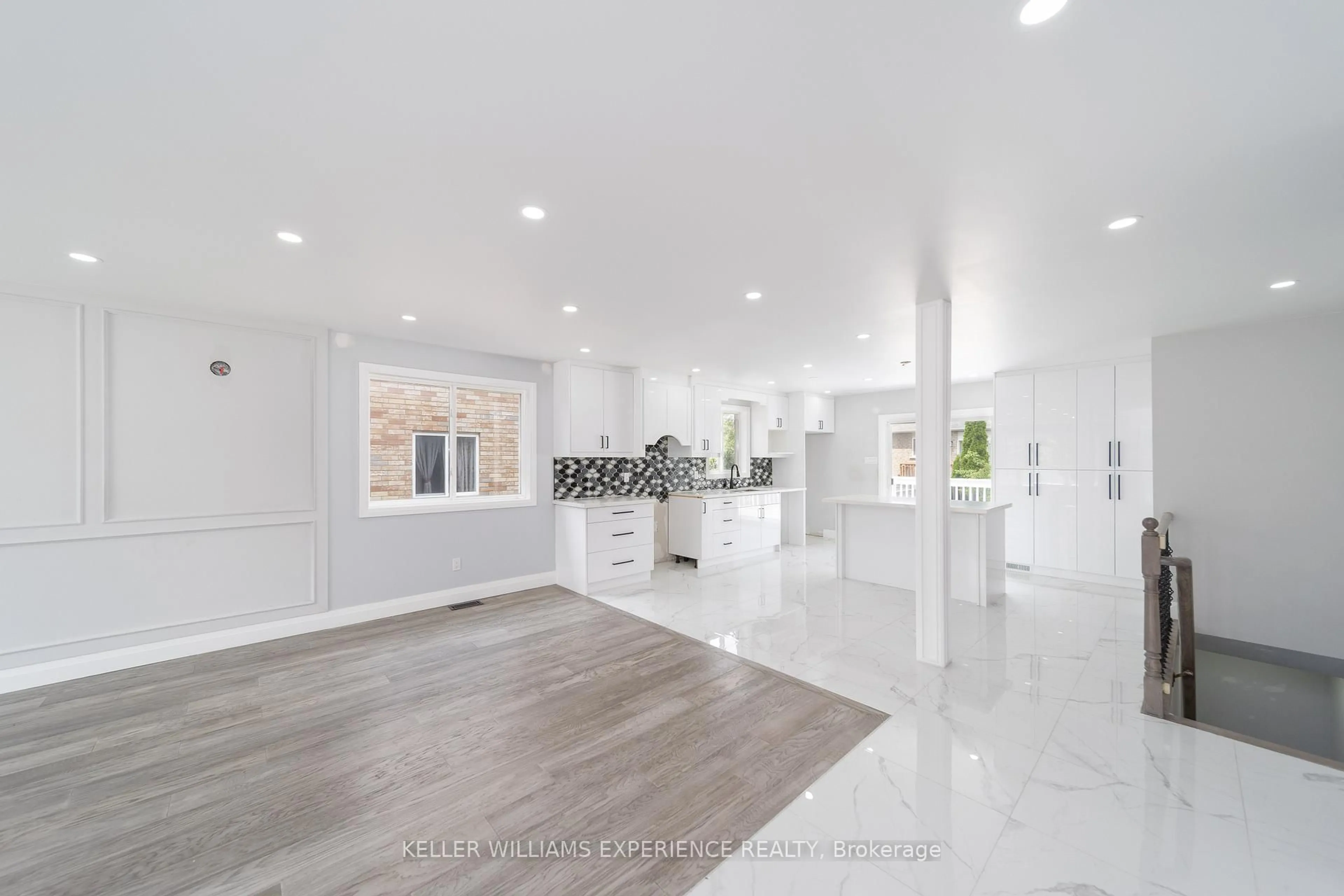 Unknown for 90 Sproule Dr, Barrie Ontario L4N 0W6