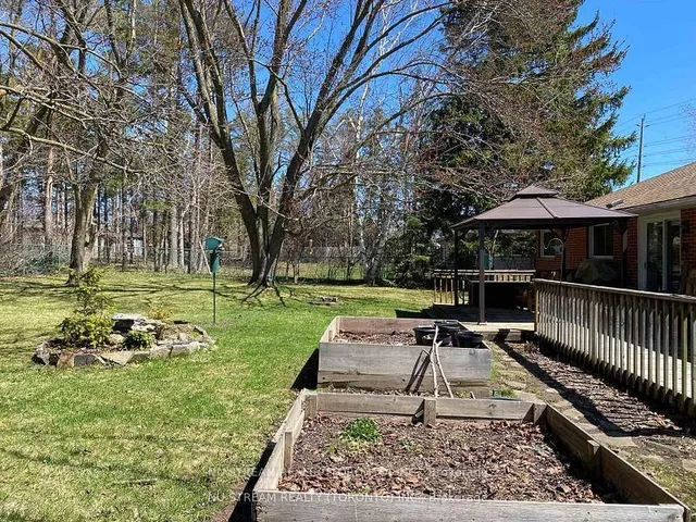 556 Big Bay Point Rd, Barrie 5