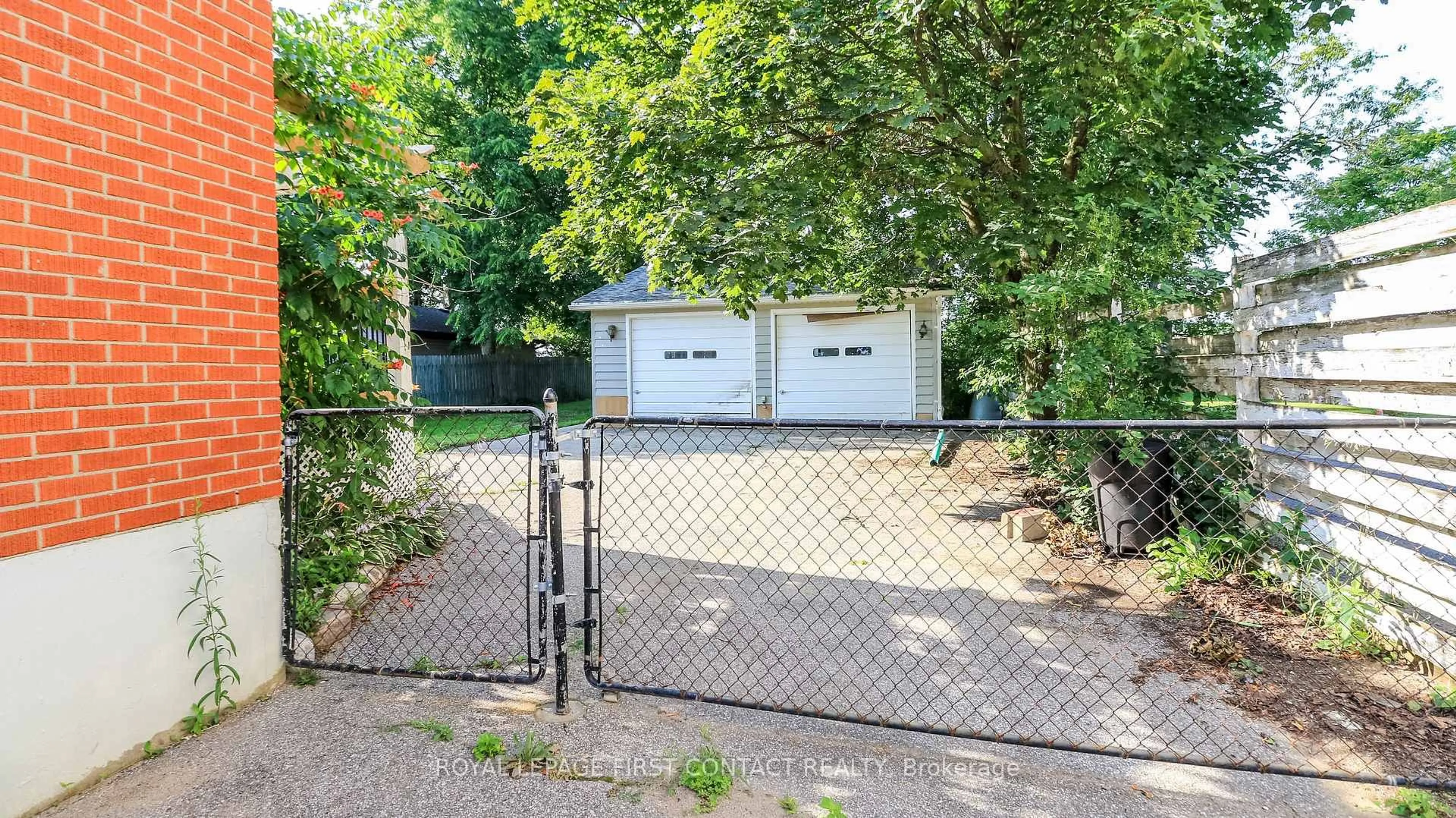 Unknown for 47 Campbell Ave, Barrie Ontario L4N 2T2