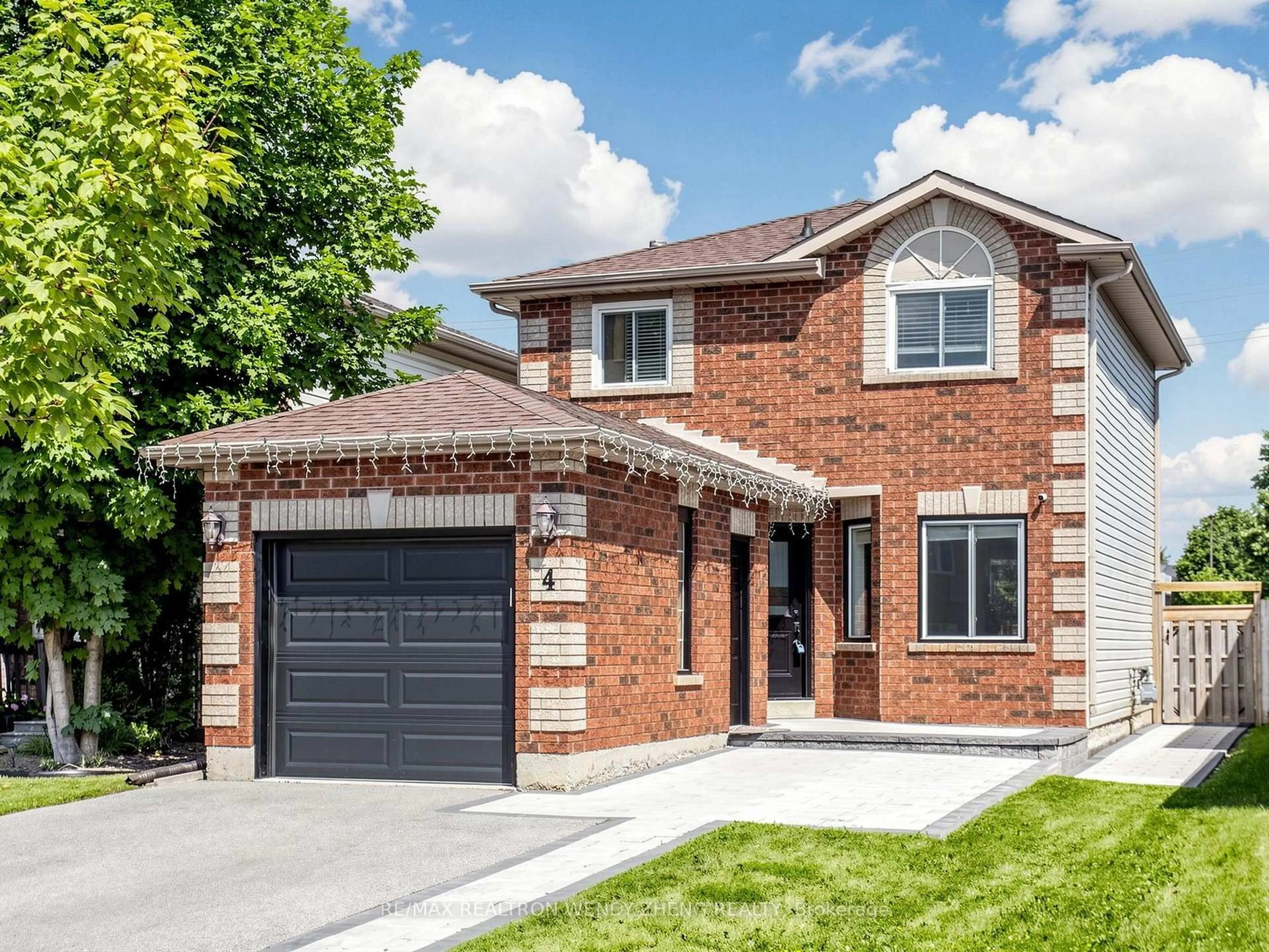 Home with brick exterior material, street for 4 GARIBALDI Dr, Barrie Ontario L4N 8C3