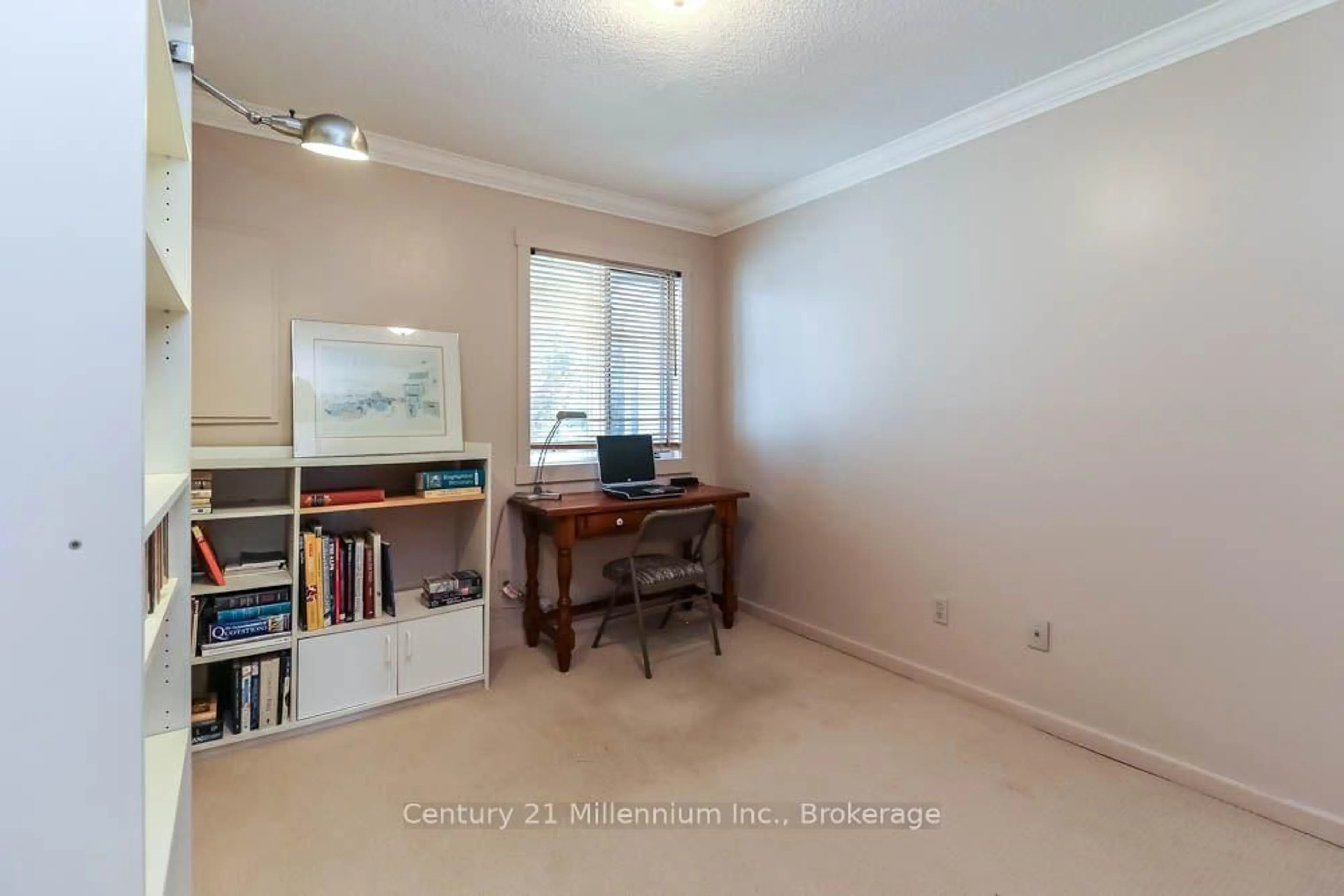 A pic of a room for 127 Fairway Cres #21, Collingwood Ontario L9Y 5B4