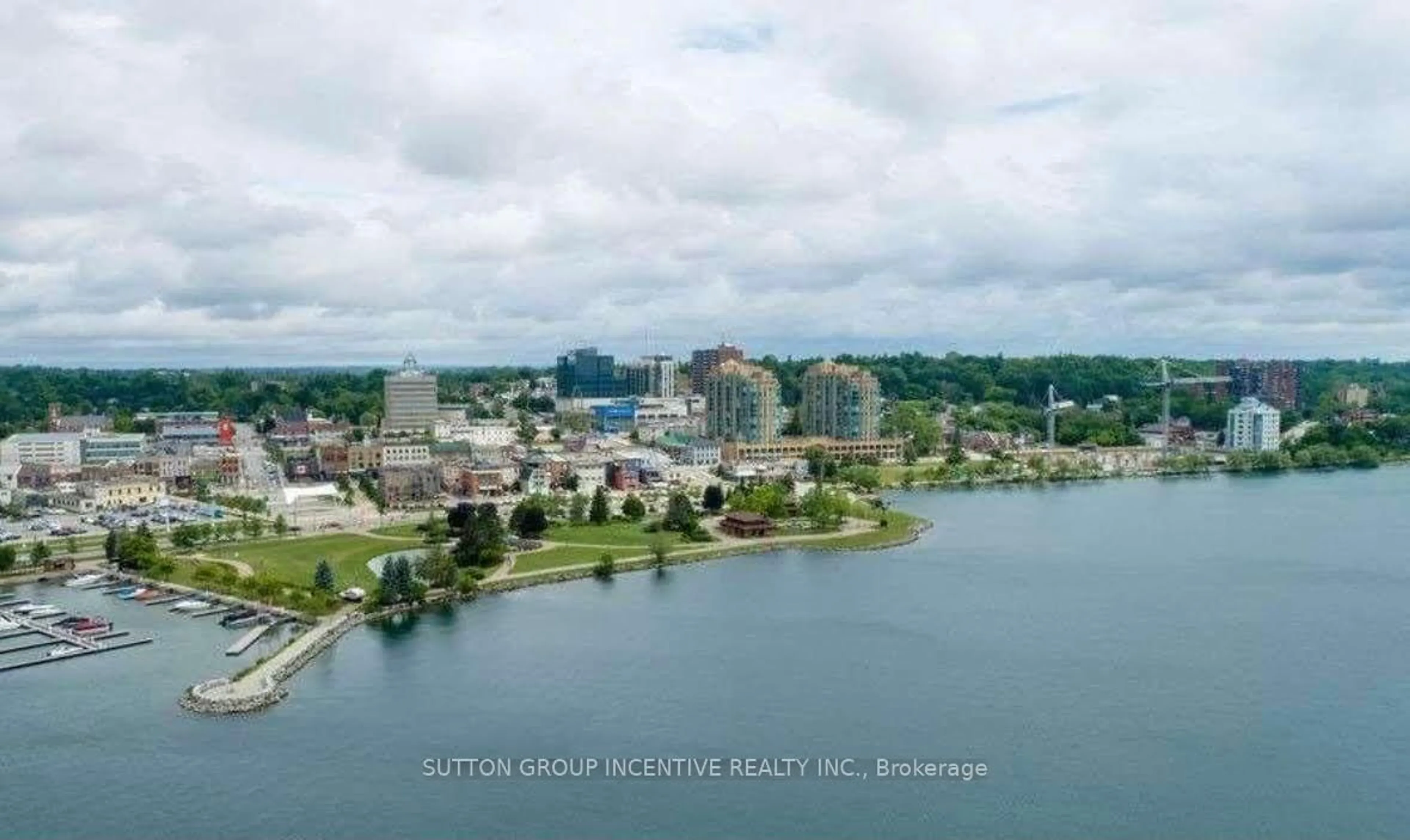 Blurry image for 140 Dunlop St #511, Barrie Ontario L4M 6H9