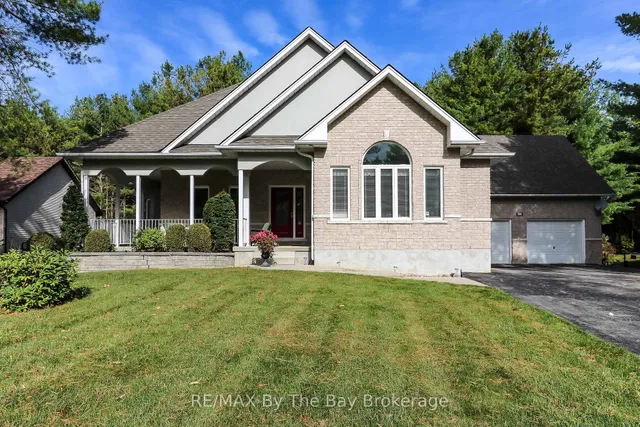 60 Martyn Dr, Wasaga Beach 2