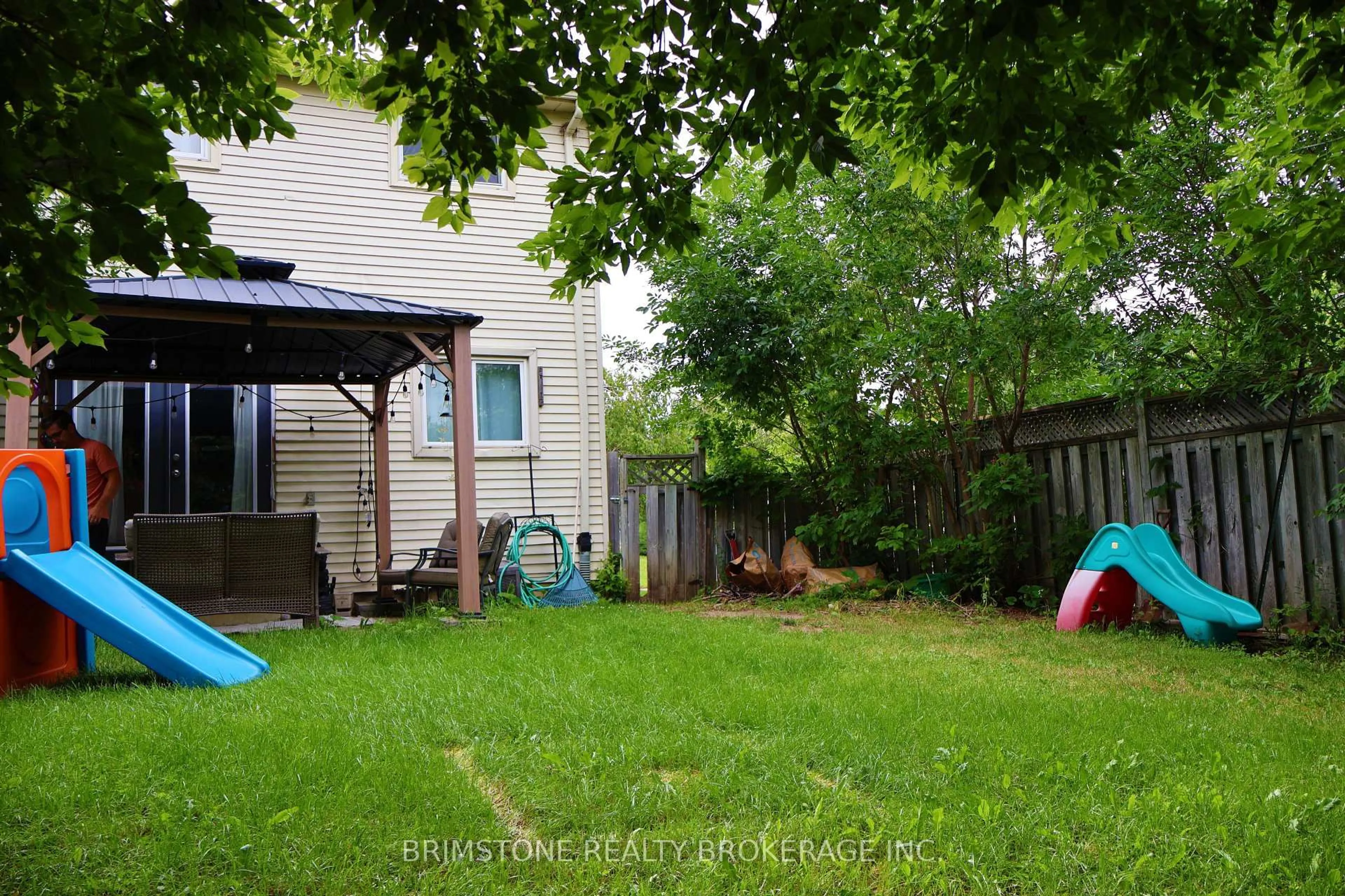 trreb/IMG-S13591030_0d3b1d51-dd34-4c8e-8243-146e009223aa-l.jpg