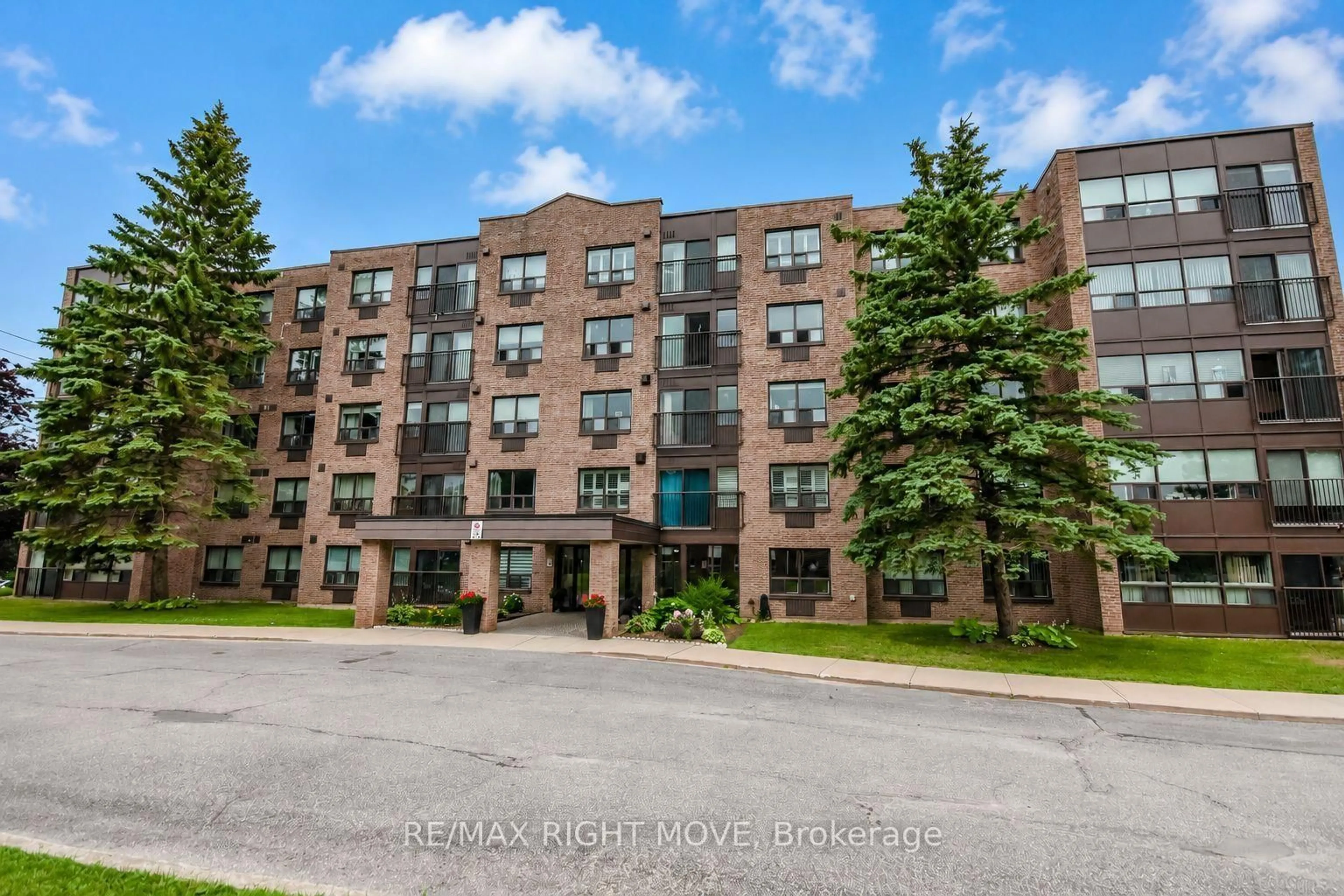 Unknown for 54 Fittons Rd #306, Orillia Ontario L3V 3T9