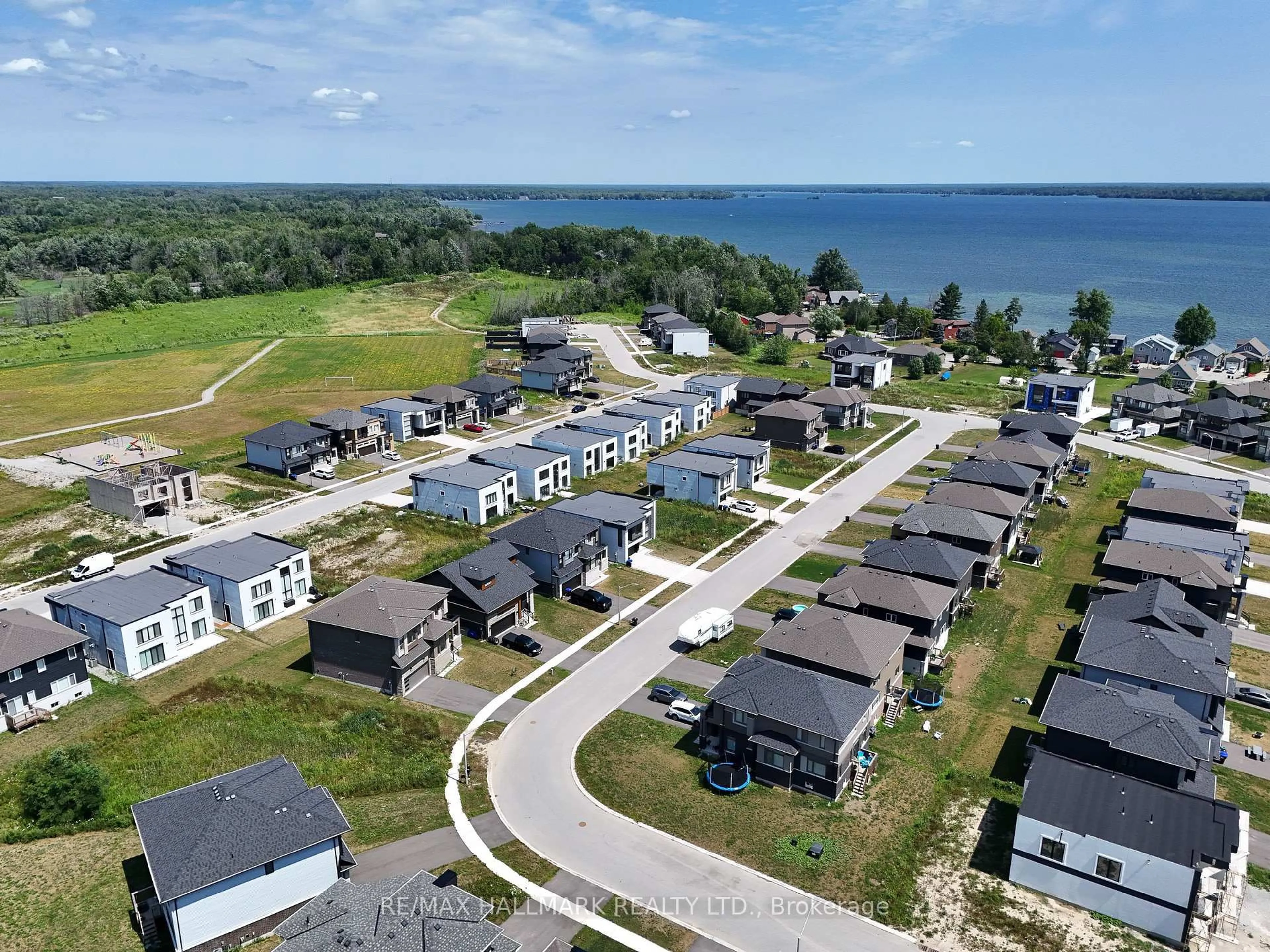 A pic from outside/outdoor area/front of a property/back of a property/a pic from drone, water/lake/river/ocean view for 3769 Sunbank Cres, Severn Ontario L3V 8N2