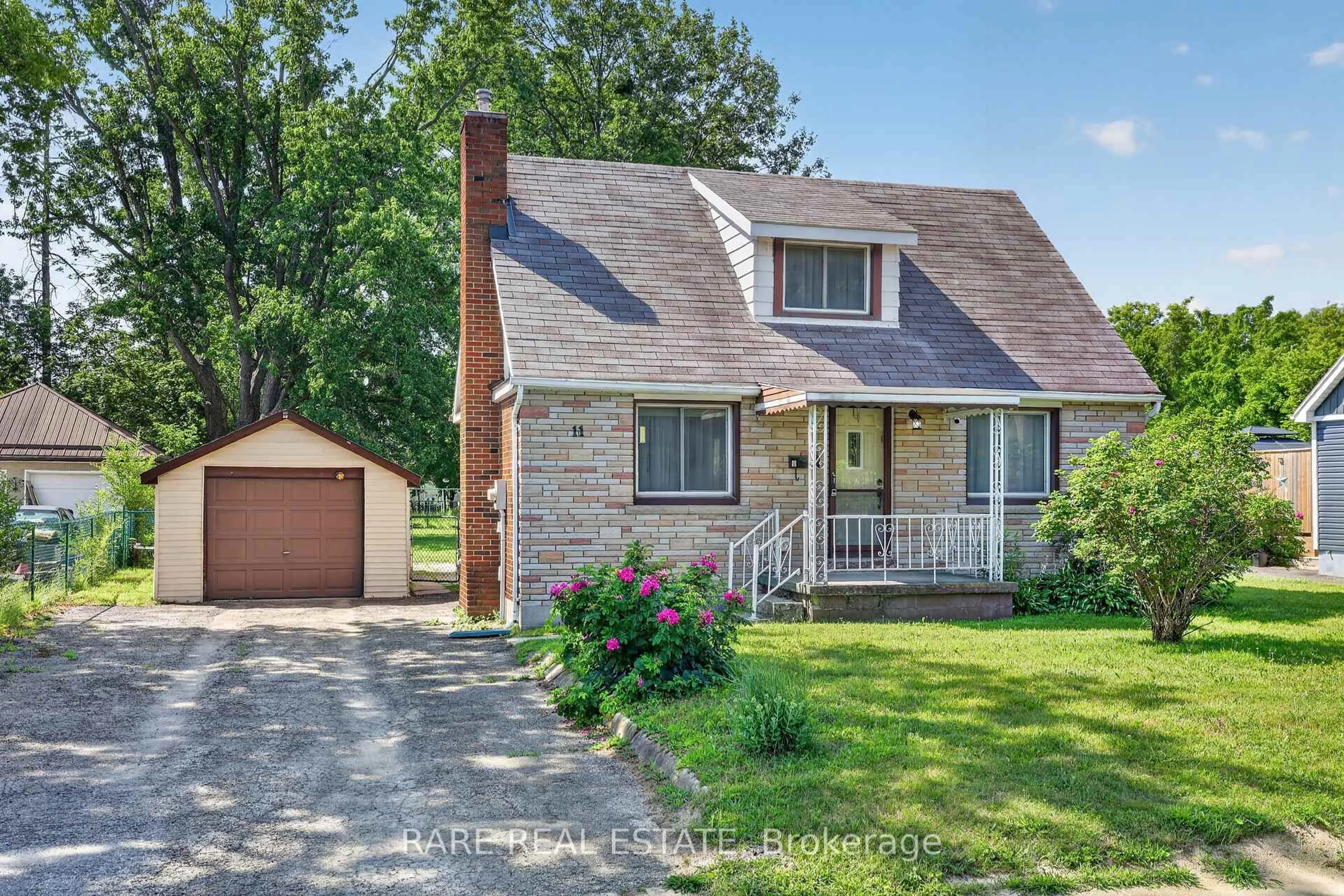 Home with brick exterior material, street for 11 Wood St, Barrie Ontario L4N 2S9