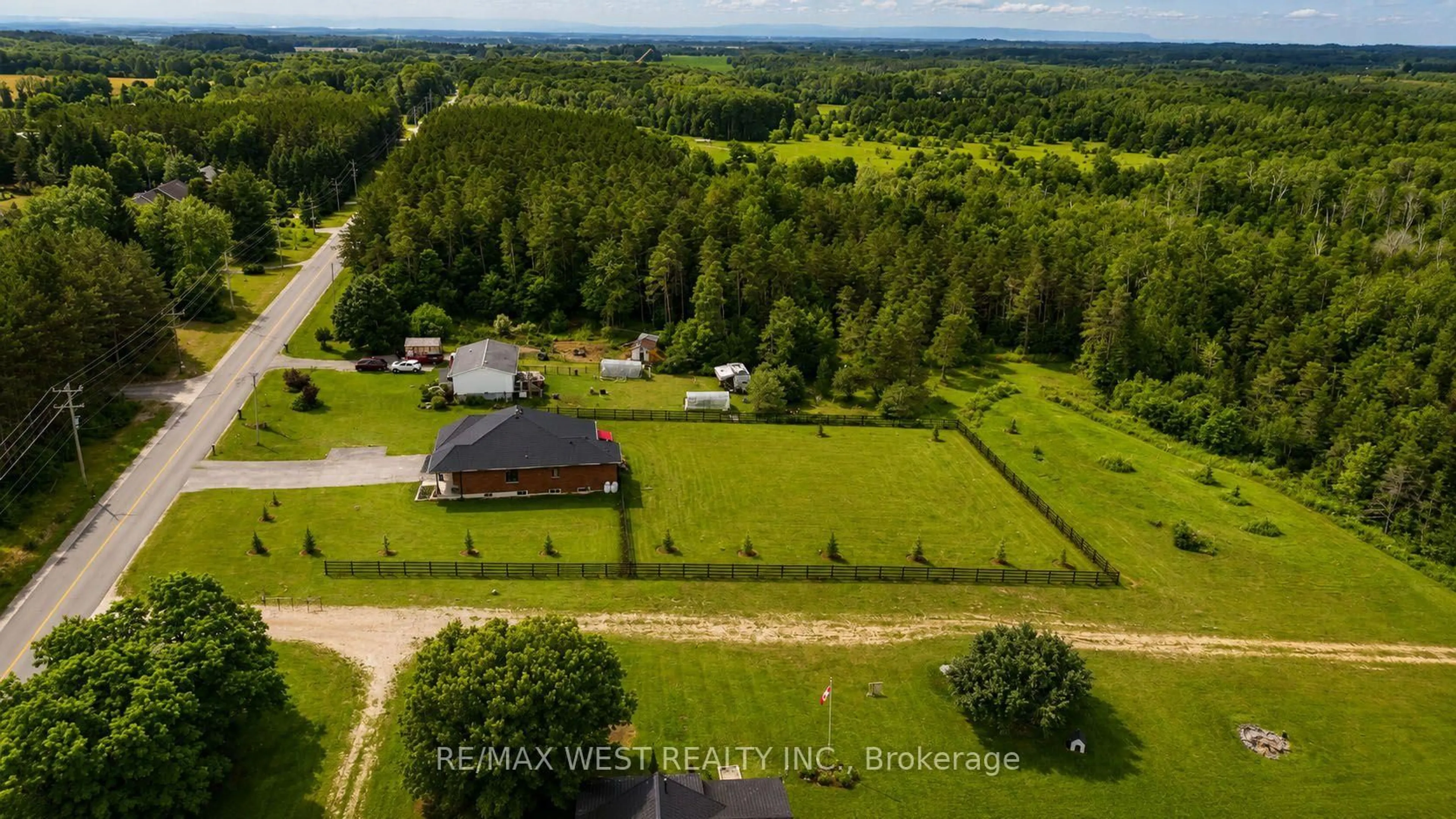 A pic from outside/outdoor area/front of a property/back of a property/a pic from drone, forest/trees view for 4098 Concession 12 Sunnidale Rd, Clearview Ontario L0M 1S0