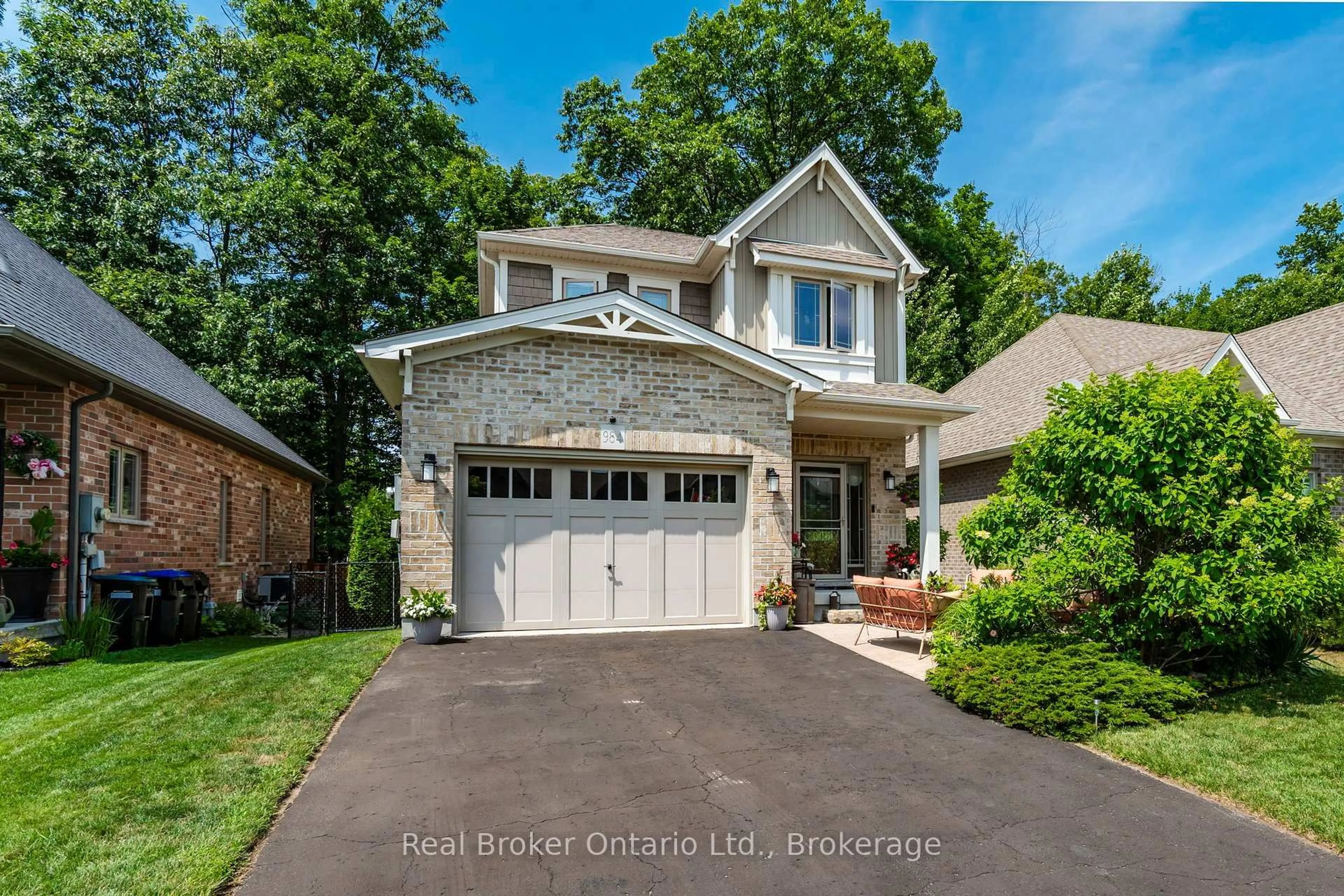 Home with brick exterior material, street for 984 Cook Dr, Midland Ontario L4R 0E4