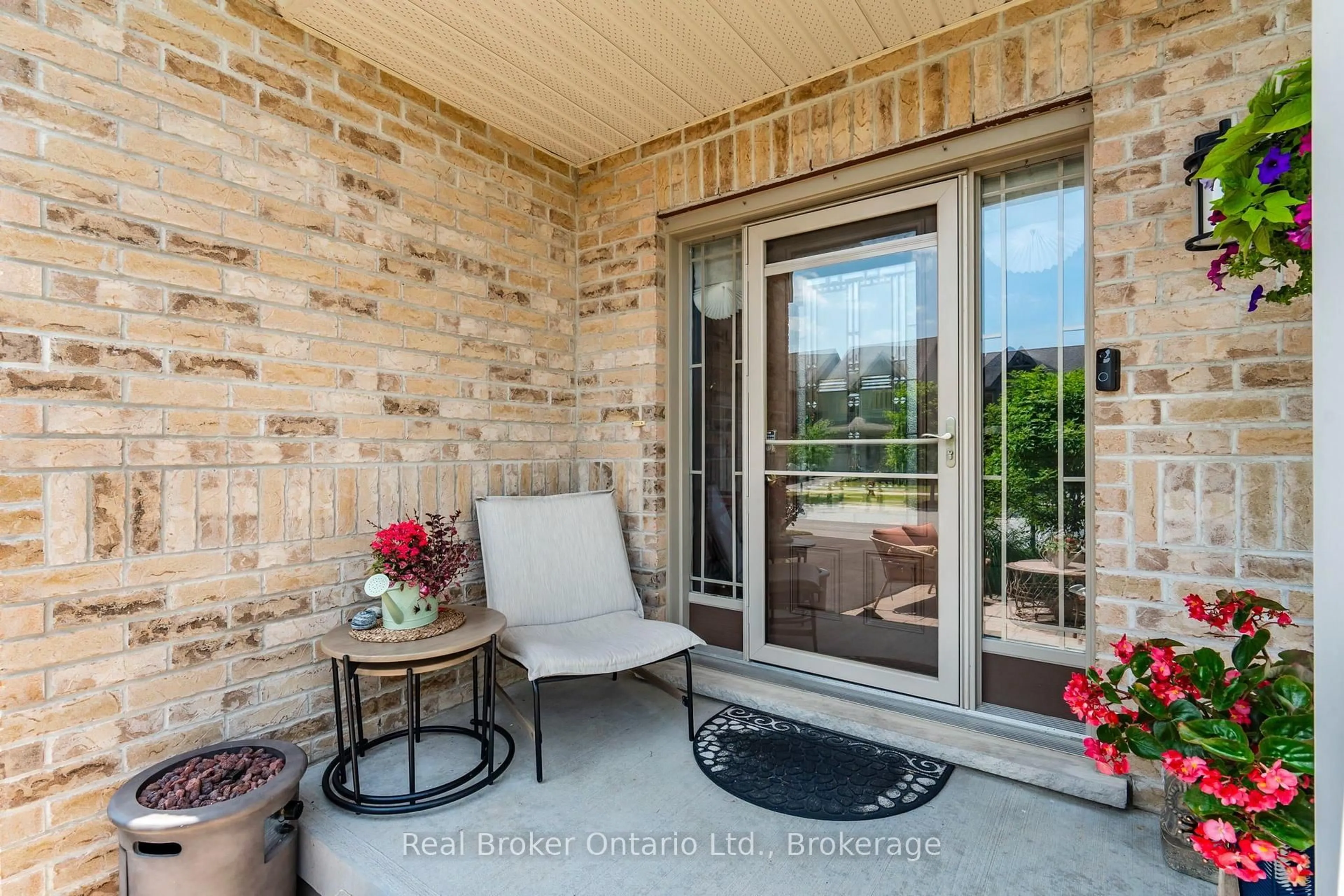 Patio, water/lake/river/ocean view for 984 Cook Dr, Midland Ontario L4R 0E4