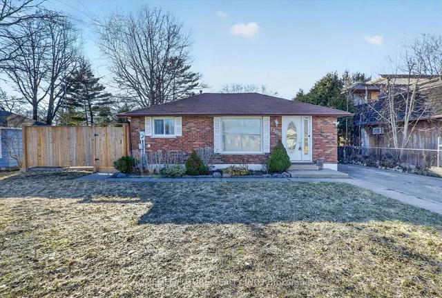 1200 Mosley St, Wasaga Beach 2