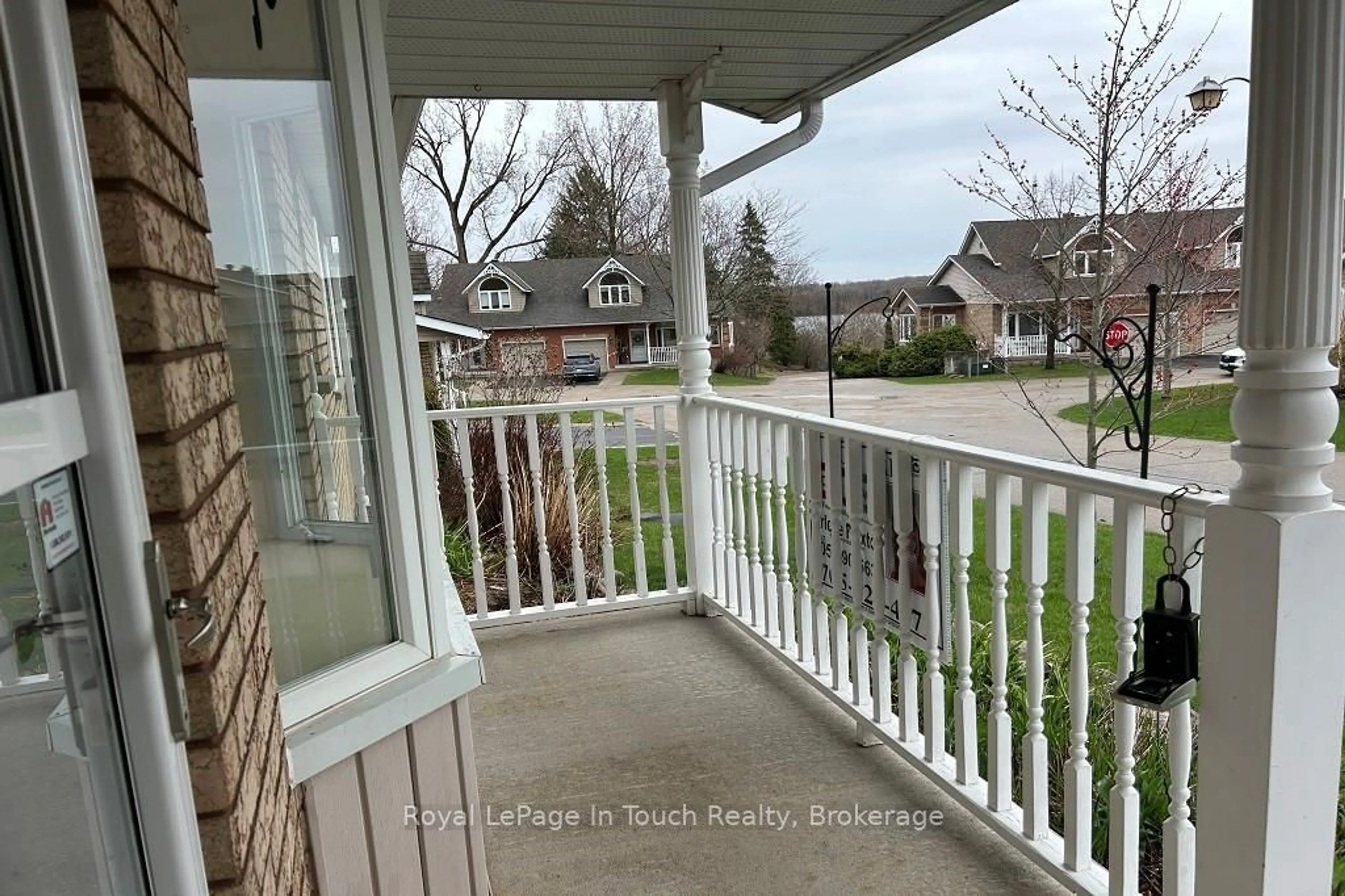 Patio, water/lake/river/ocean view for 808 Jane Blvd, Midland Ontario L4R 5M4
