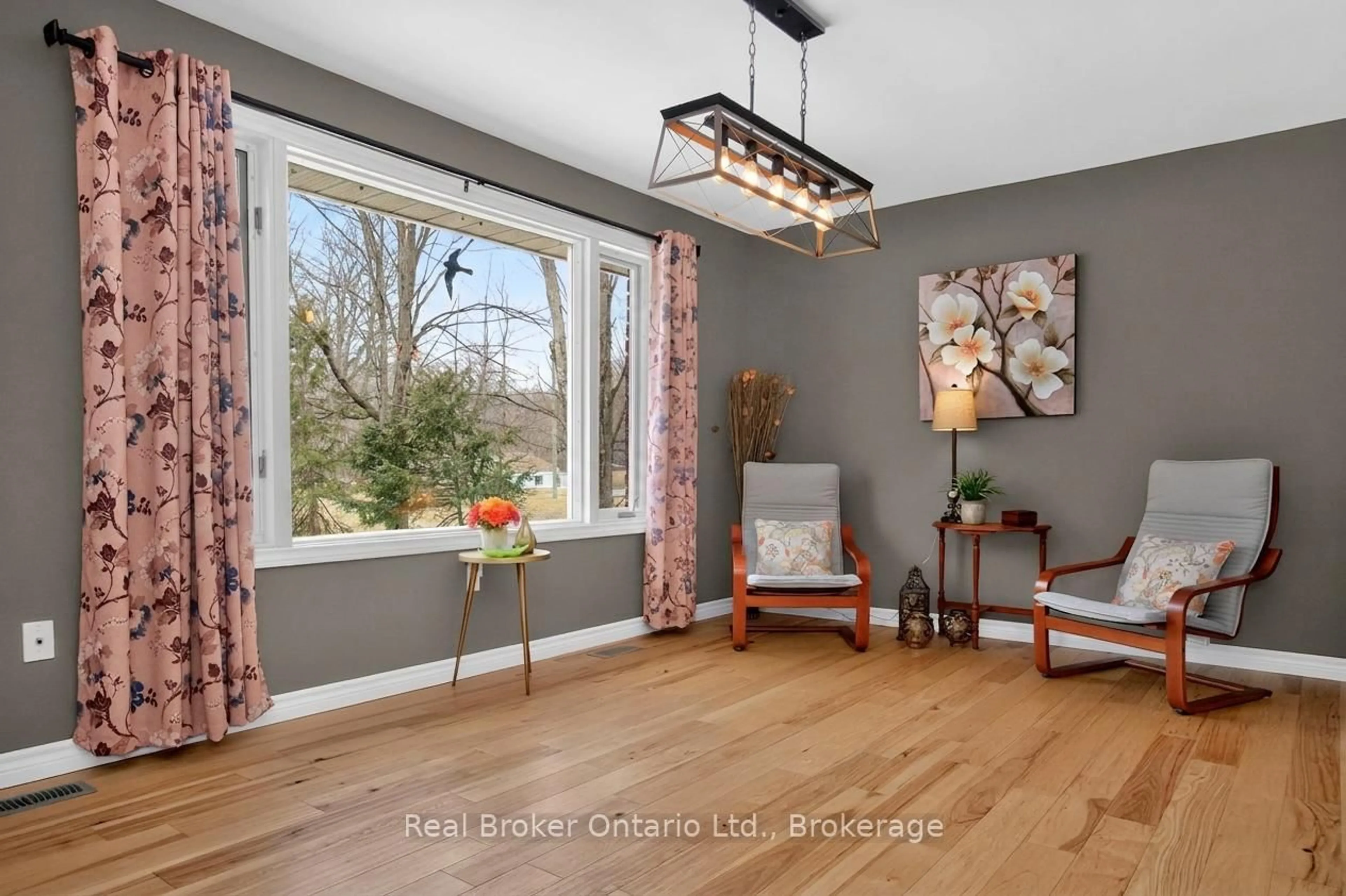 Unknown for 16 Mundy Ave, Tiny Ontario L9M 0B5