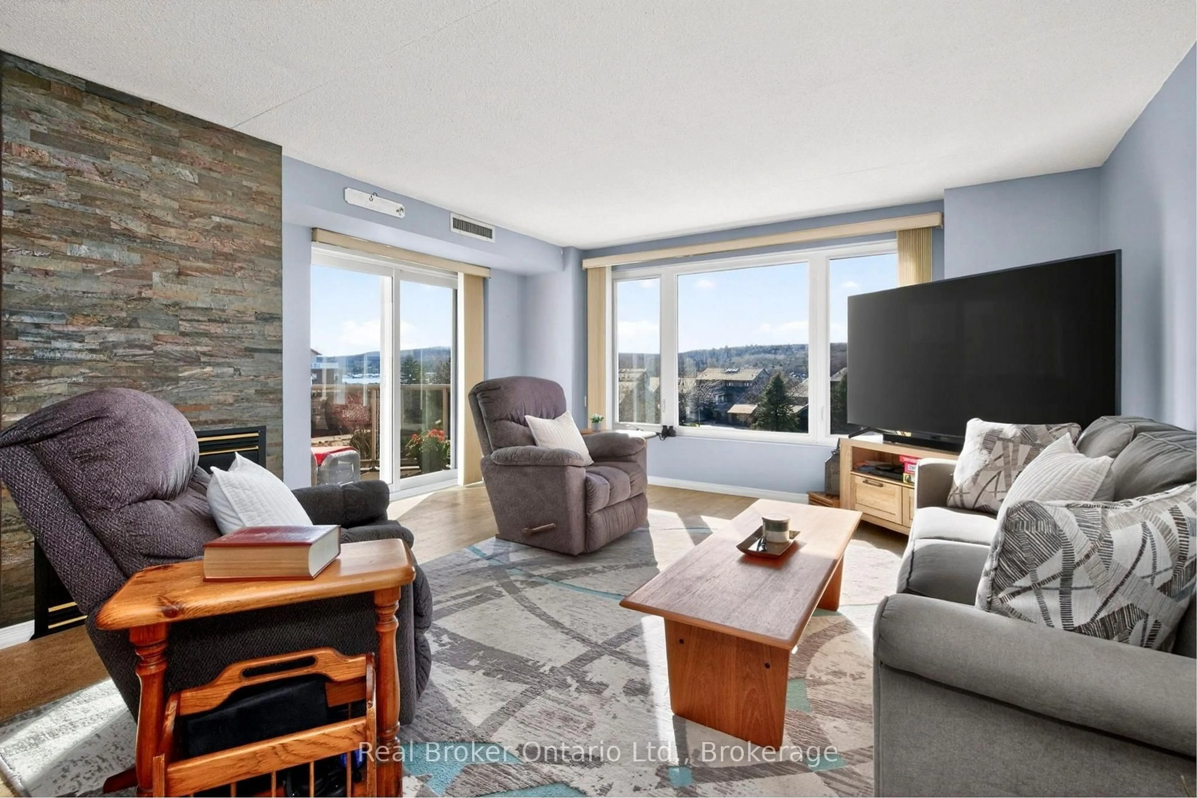 Living room with furniture, unknown for 11 Beck Blvd #402, Penetanguishene Ontario L9M 2G1