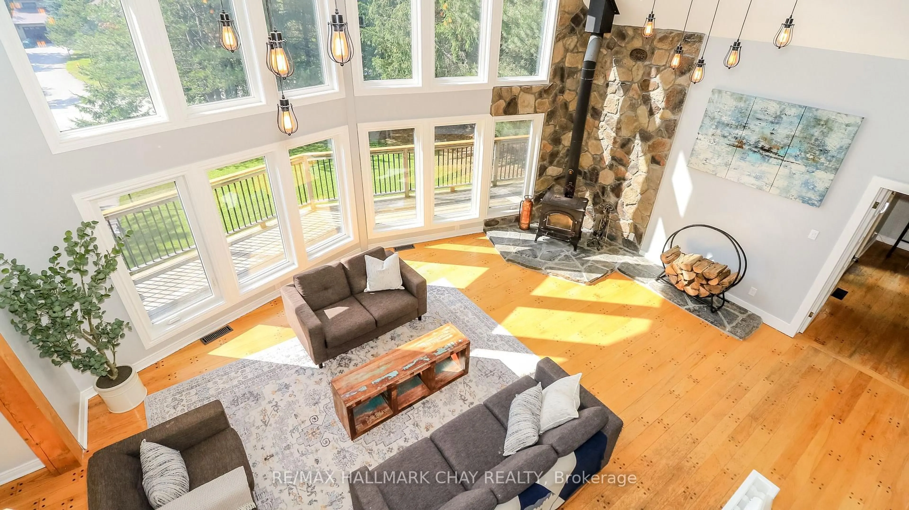Living room with furniture, unknown for 46 Pine Ridge Tr, Oro-Medonte Ontario L4M 4Y8