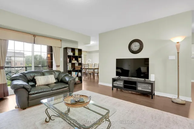 39 Ferndale Dr #312, Barrie 5