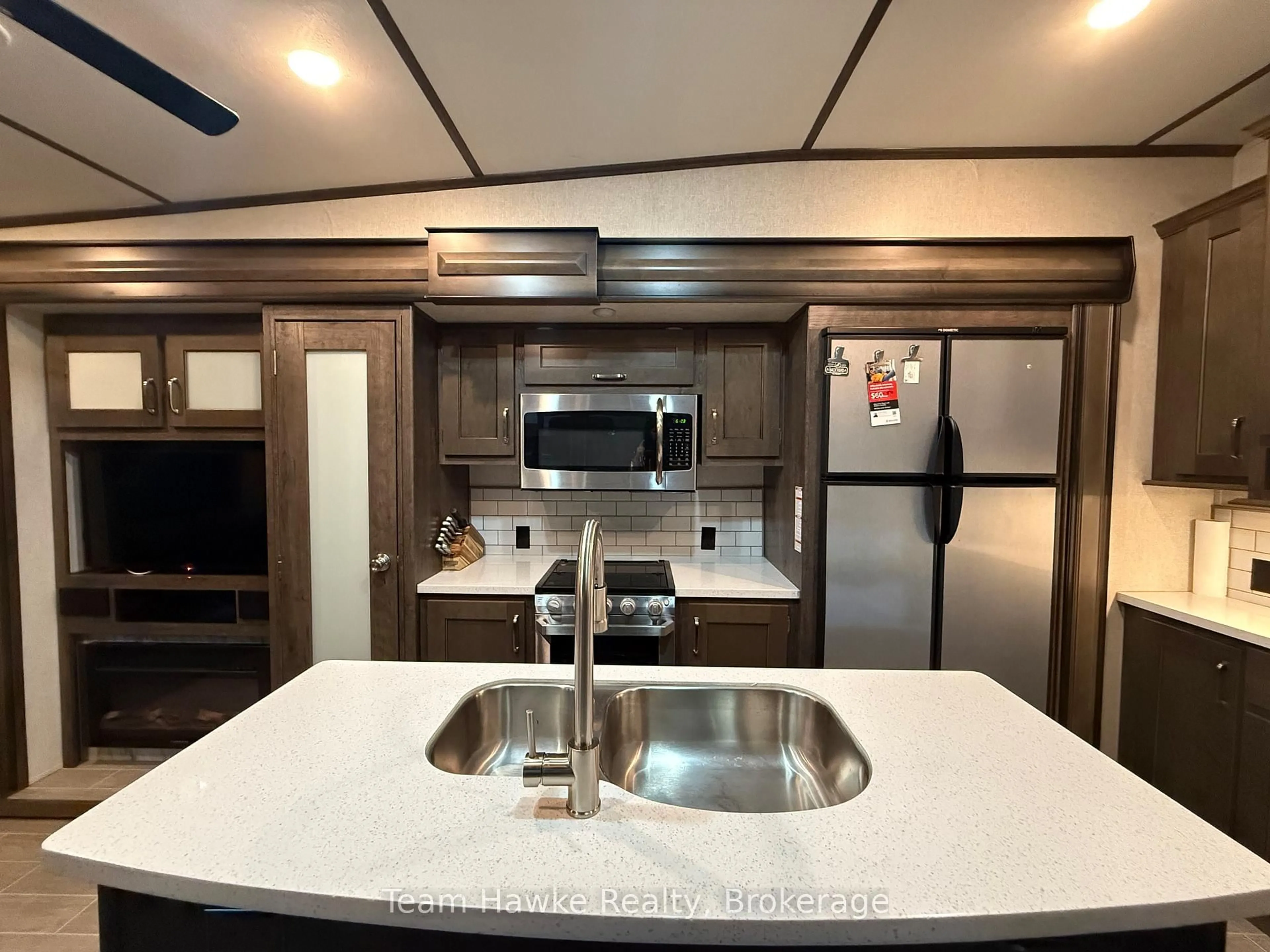 Open concept kitchen, unknown for 2920 Old Penetanguishene Rd #104, Springwater Ontario L0L 1P0