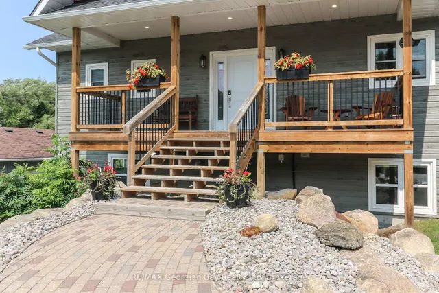 1 Park St, Penetanguishene 3