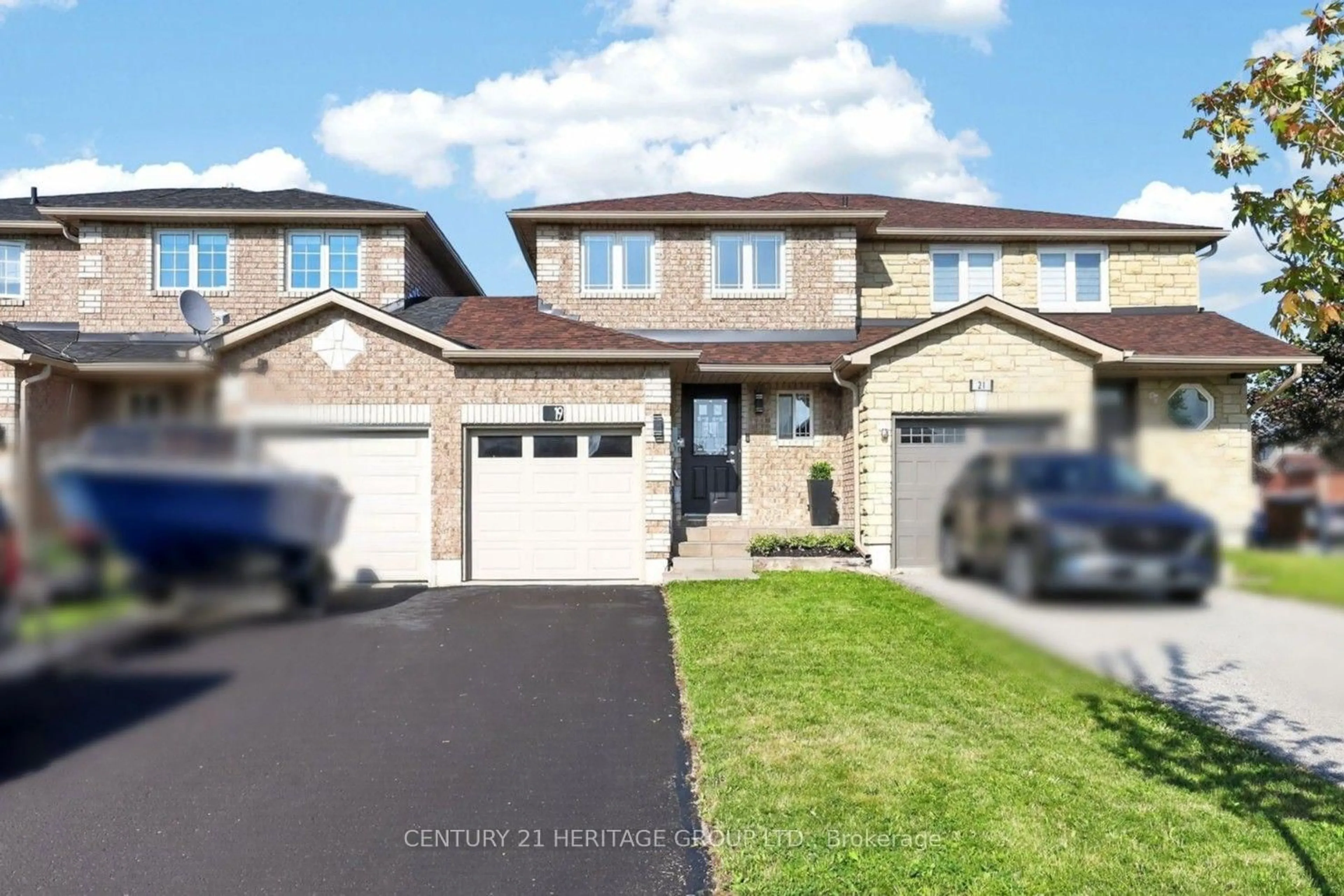 Unknown for 19 Majesty Blvd, Barrie Ontario L4M 7K3