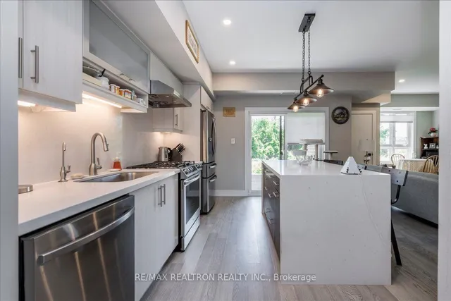 5 Chef Lane #114, Barrie 4