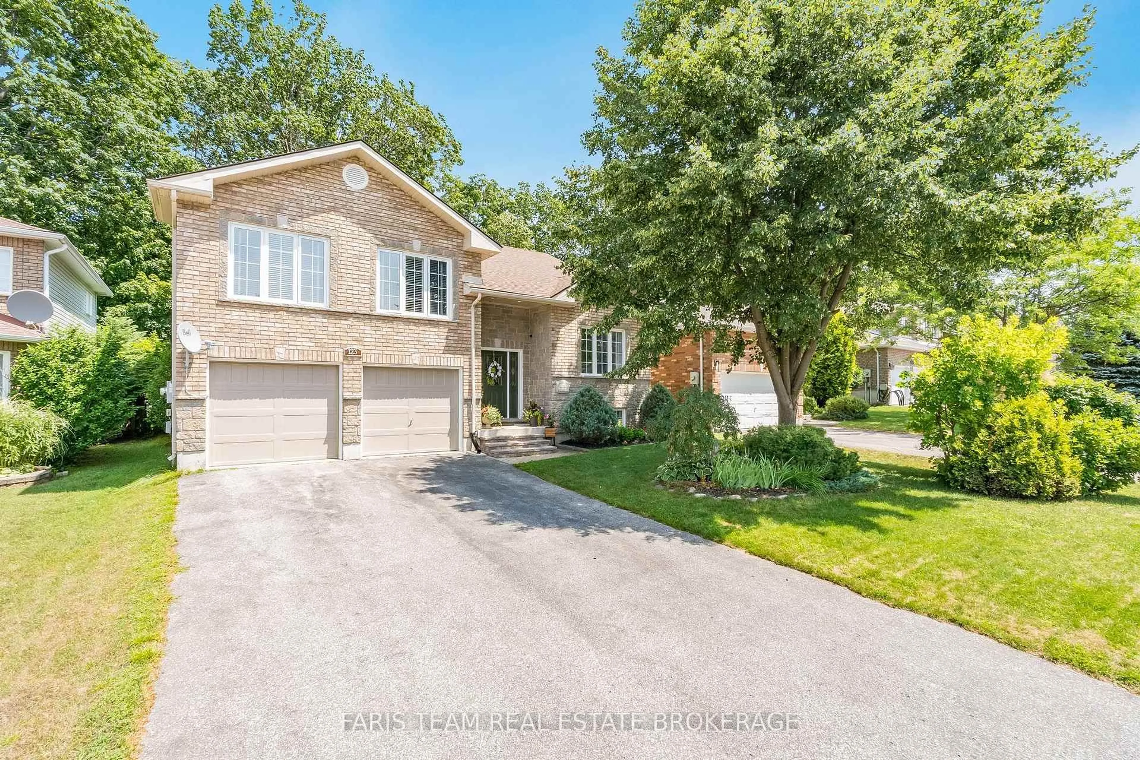 Unknown for 123 Wawinet St, Midland Ontario L4R 5A9