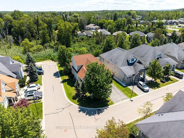 46 Starboard Circ, Wasaga Beach 5