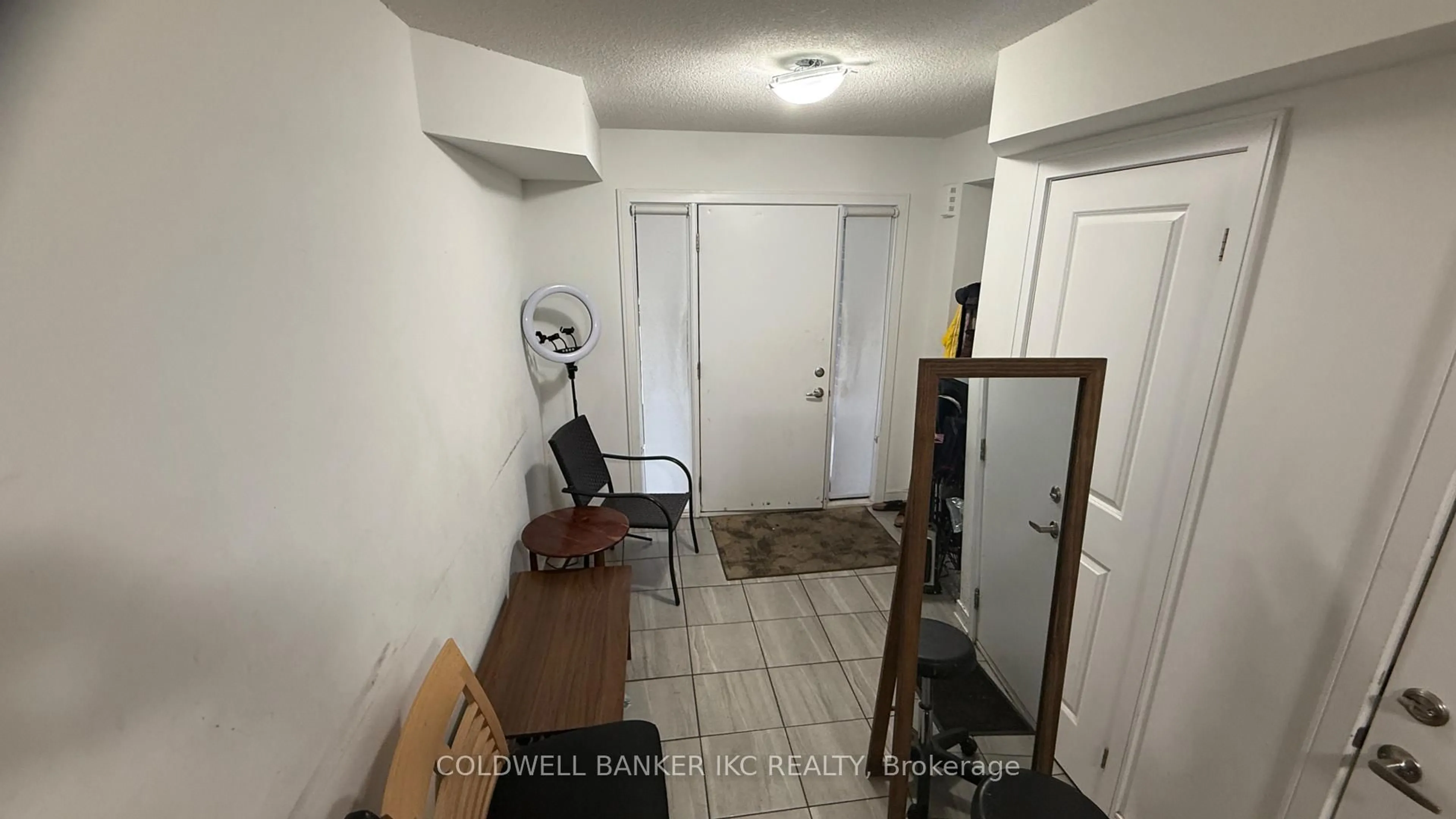 A pic of a room for 54 Red Maple Lane, Barrie Ontario L9N 0N7