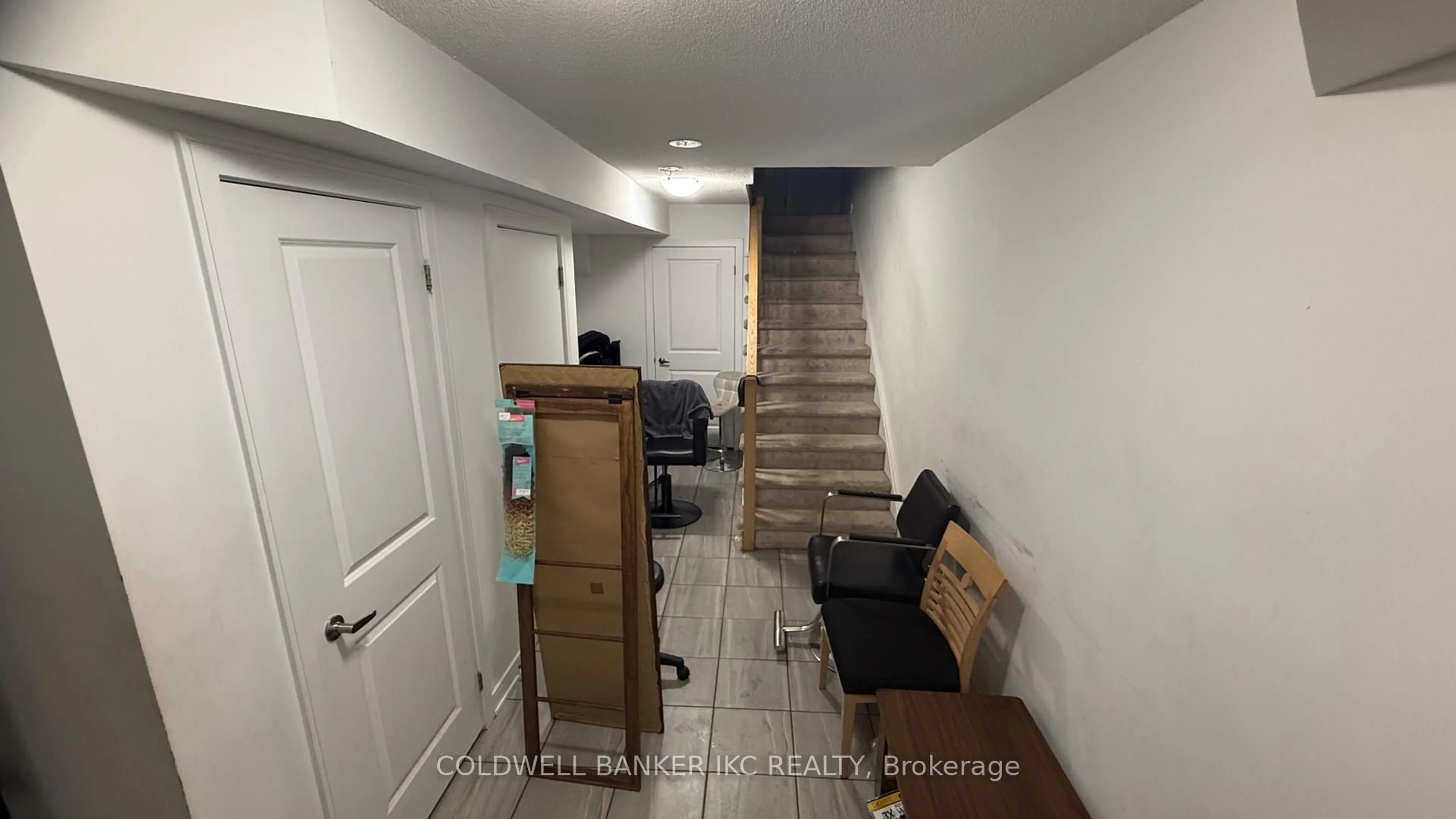 A pic of a room for 54 Red Maple Lane, Barrie Ontario L9N 0N7