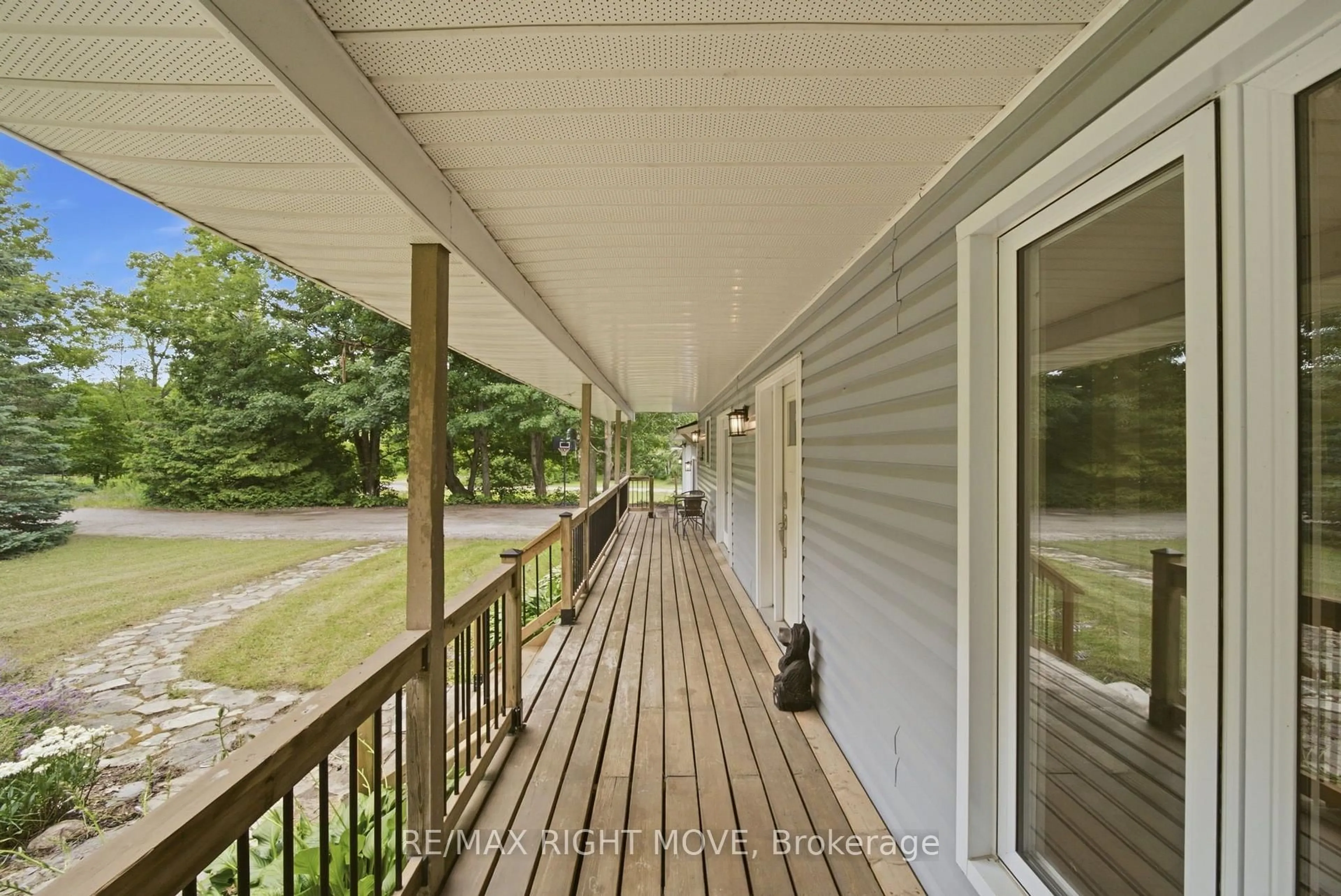Patio, unknown for 4408 12 Line, Oro-Medonte Ontario L0K 1E0