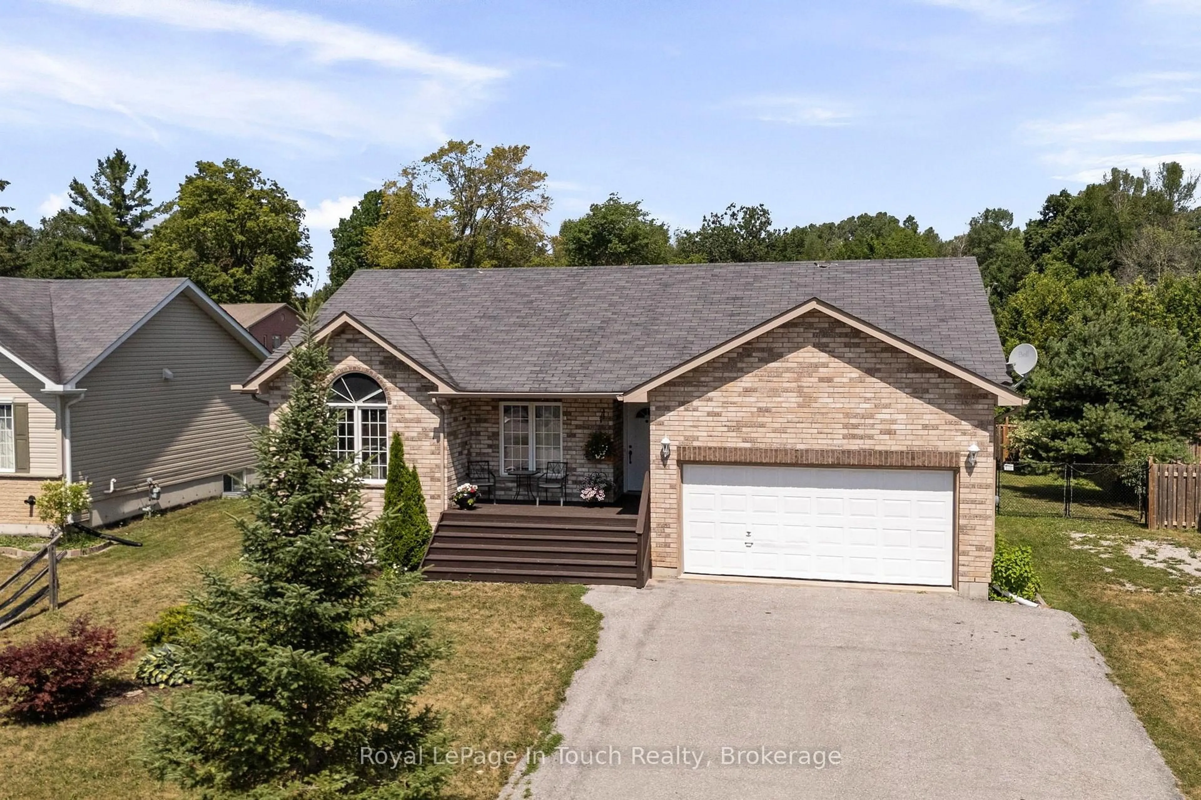 Unknown for 66 Donlands Crt, Severn Ontario L0K 1E0