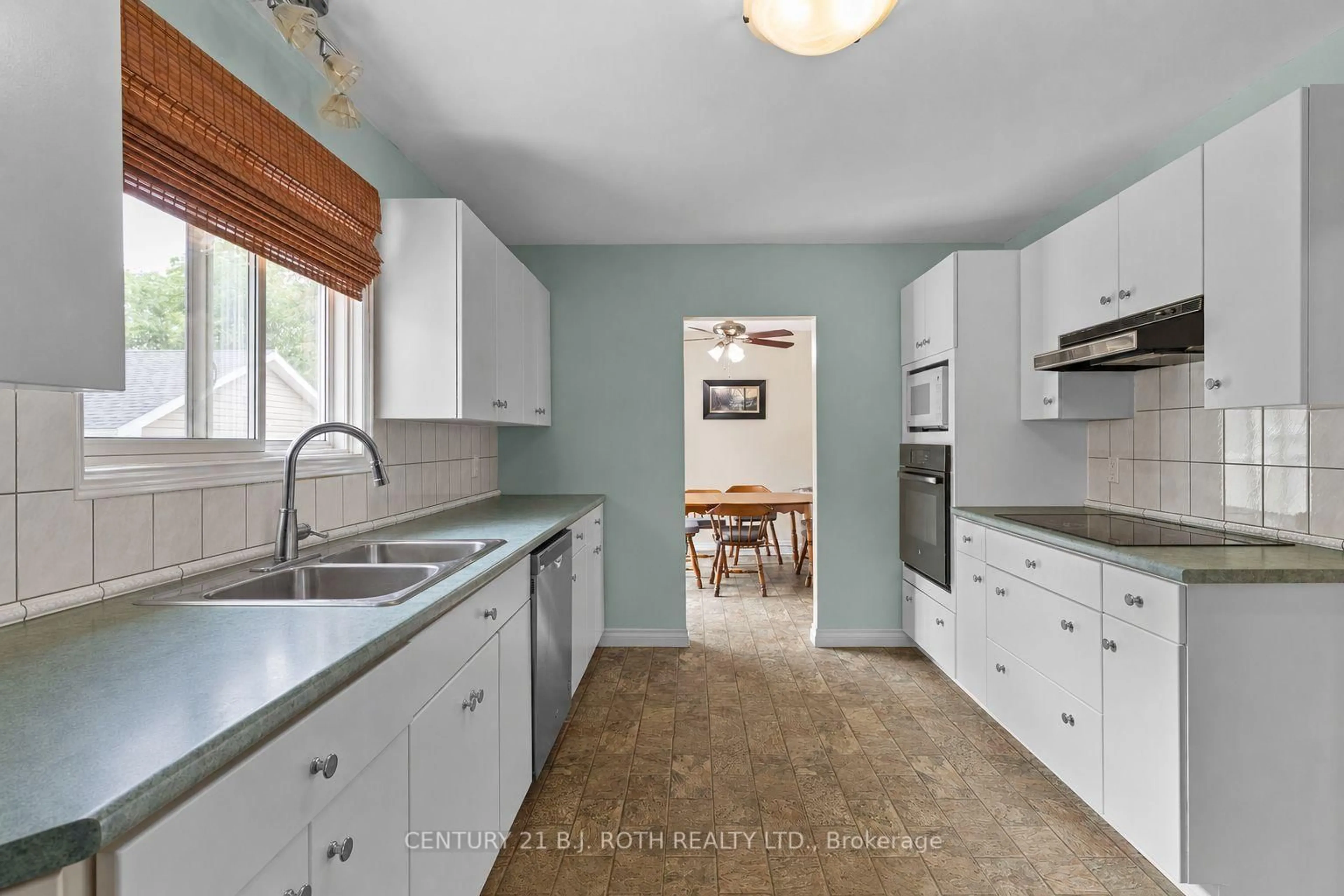 Open concept kitchen, ceramic/tile floor for 4964 Highway 12 East, Ramara Ontario L3V 8C8