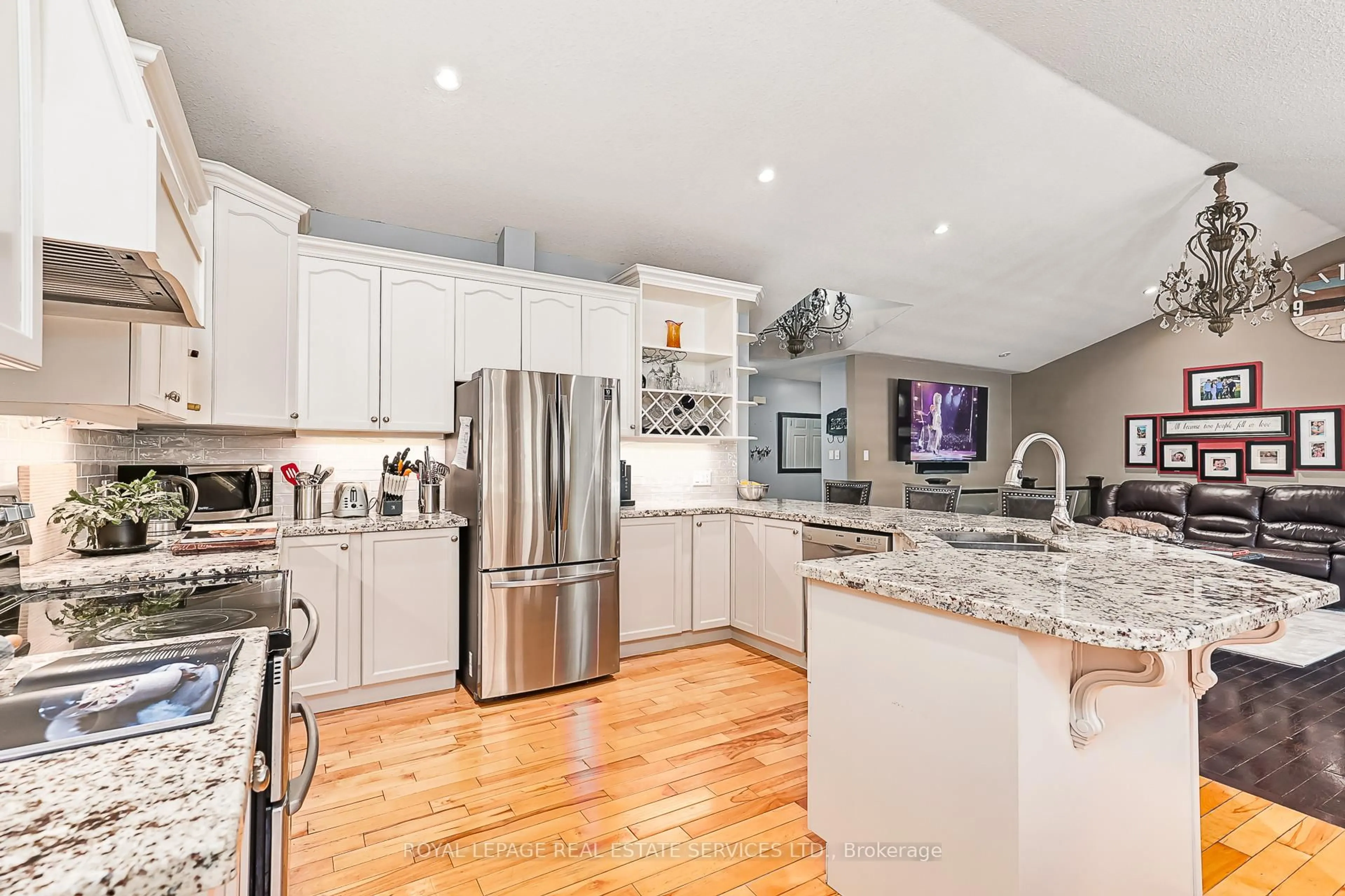 Open concept kitchen, unknown for 2 Alexandra Lane, Wasaga Beach Ontario L9Z 1N5