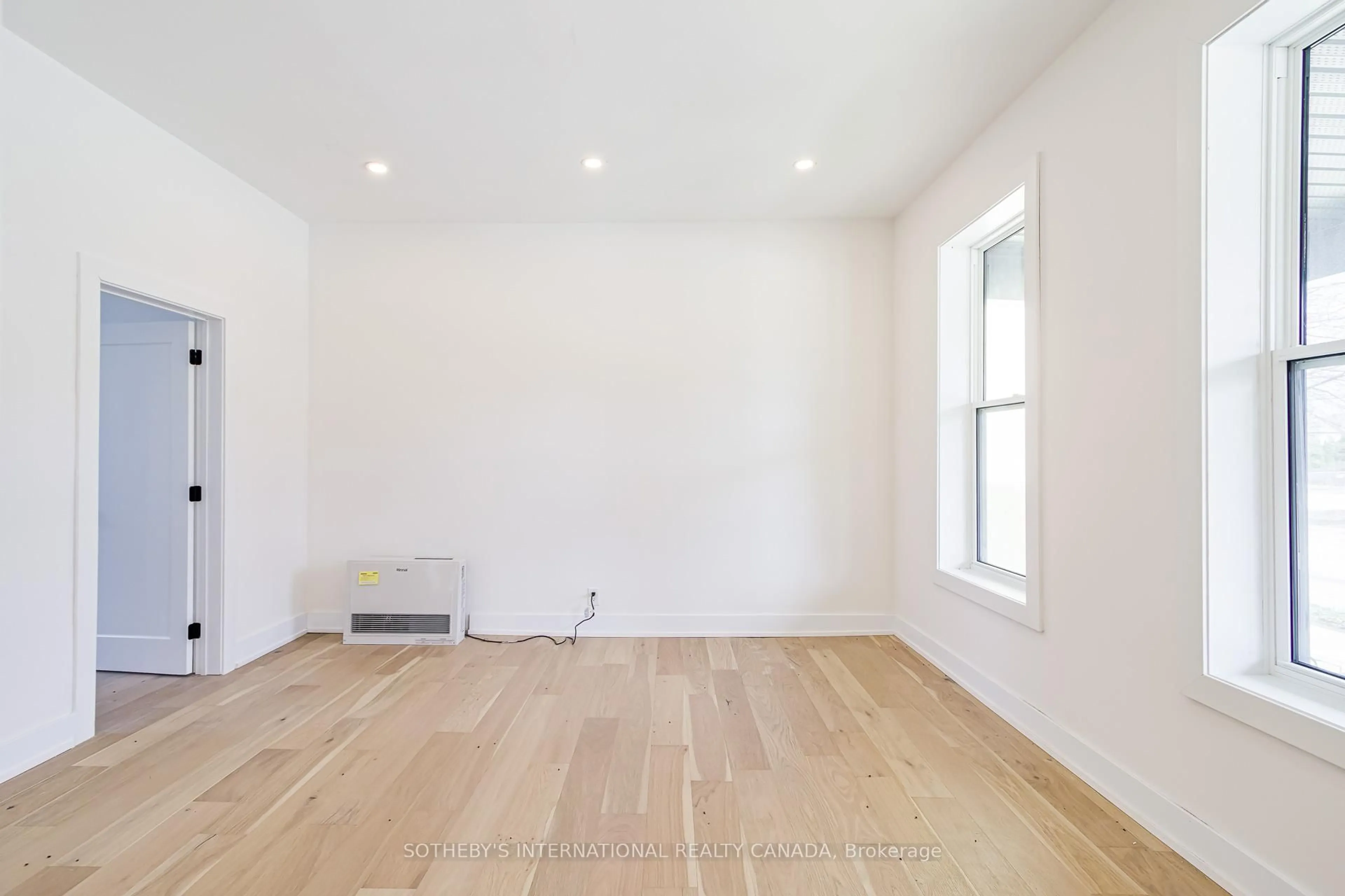 A pic of a room for 64 Birch St, Collingwood Ontario L9Y 2V1
