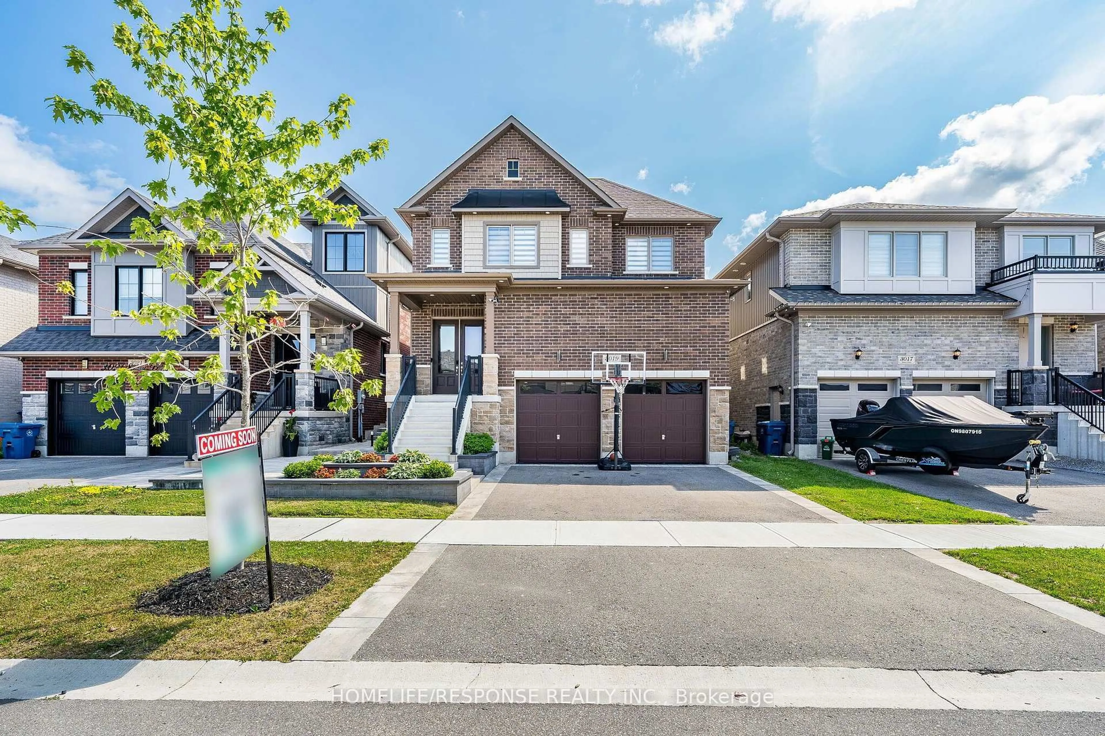 Home with brick exterior material, street for 3019 SIERRA Dr, Orillia Ontario L3V 8L9