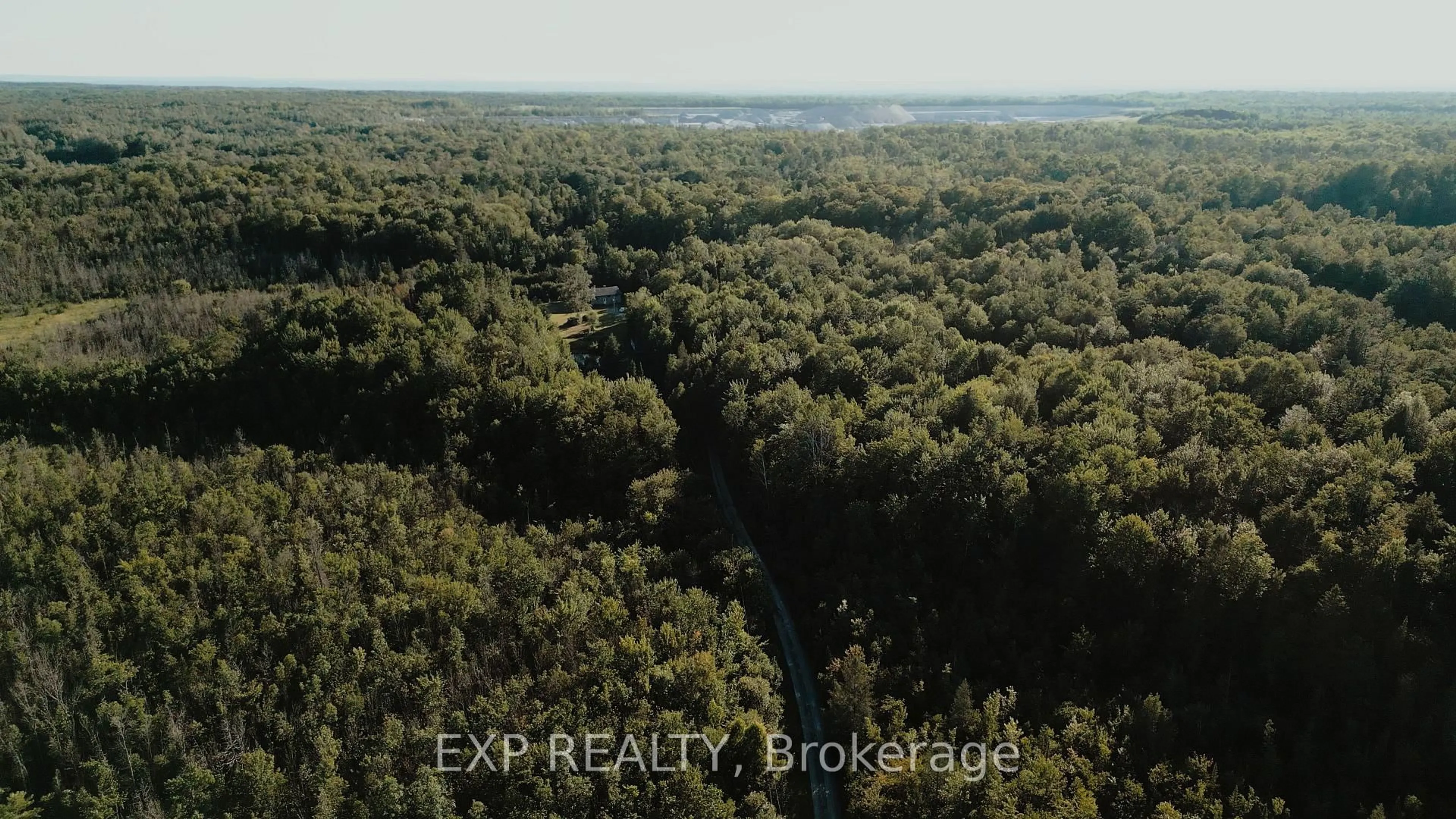 A pic from outside/outdoor area/front of a property/back of a property/a pic from drone, forest/trees view for 2670 SPARROW LAKE Rd, Severn Ontario P0E 1N0