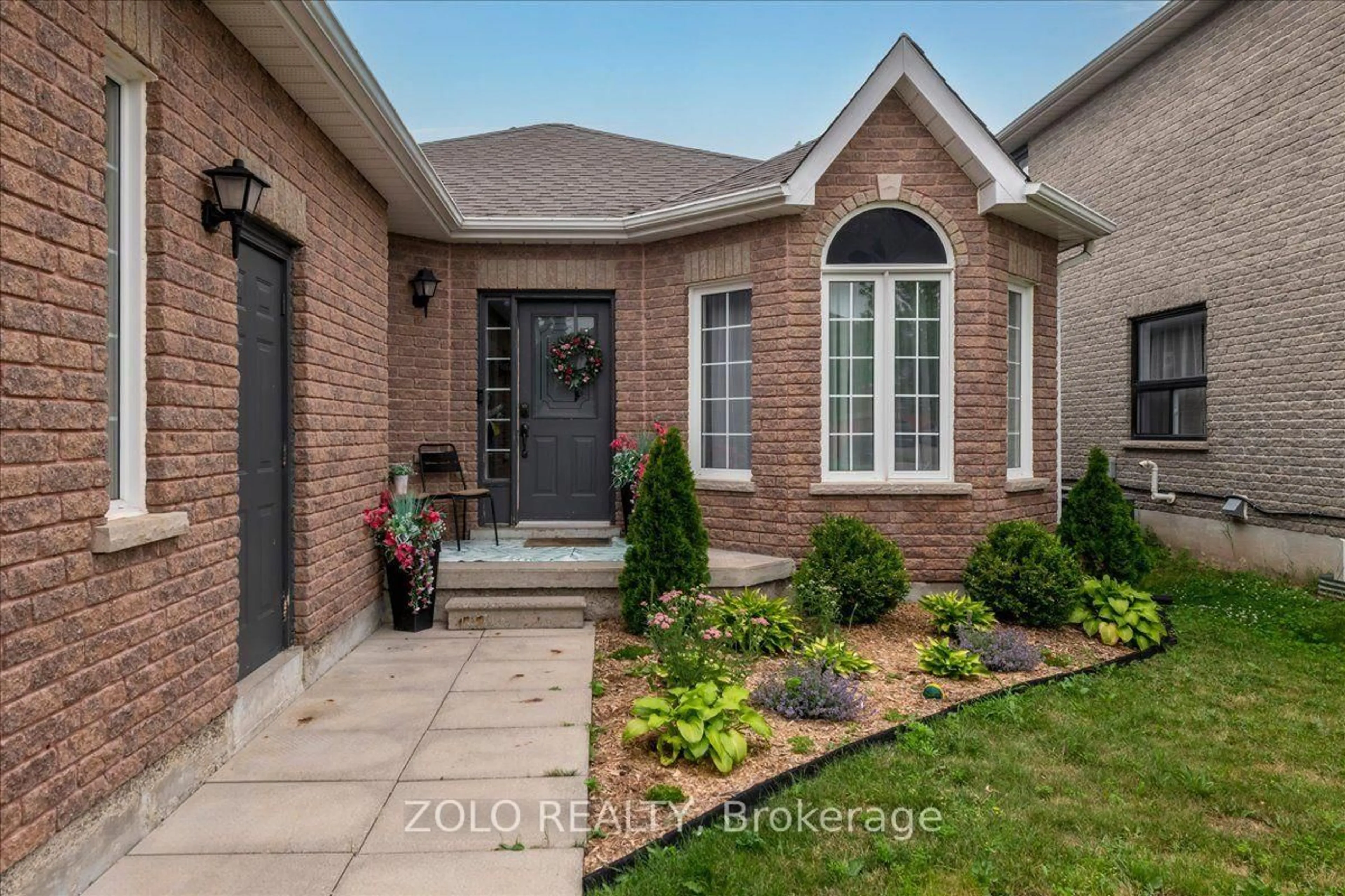Home with brick exterior material, street for 16 Esther Dr, Barrie Ontario L4N 0X8