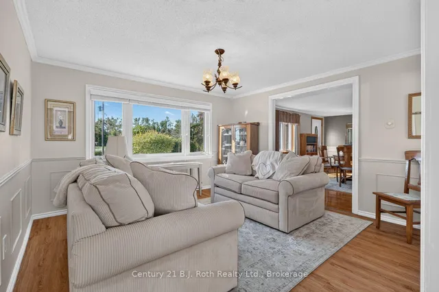 2381 11 Highway, Oro-Medonte 5