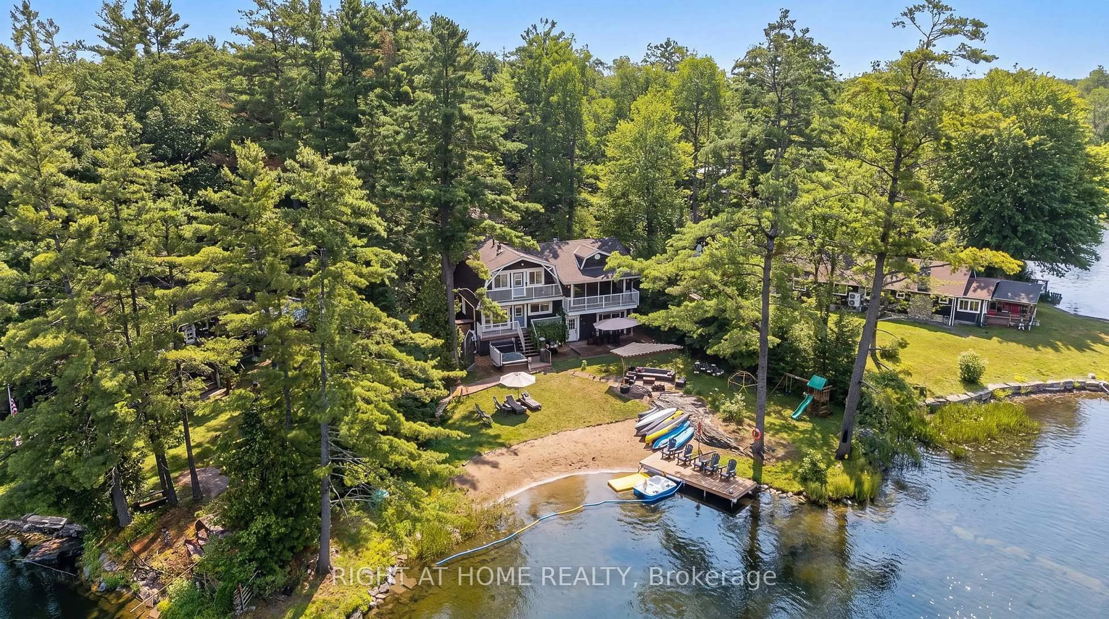 A pic from outside/outdoor area/front of a property/back of a property/a pic from drone, water/lake/river/ocean view for 3583 Riverdale Dr, Severn Ontario L0K 2B0