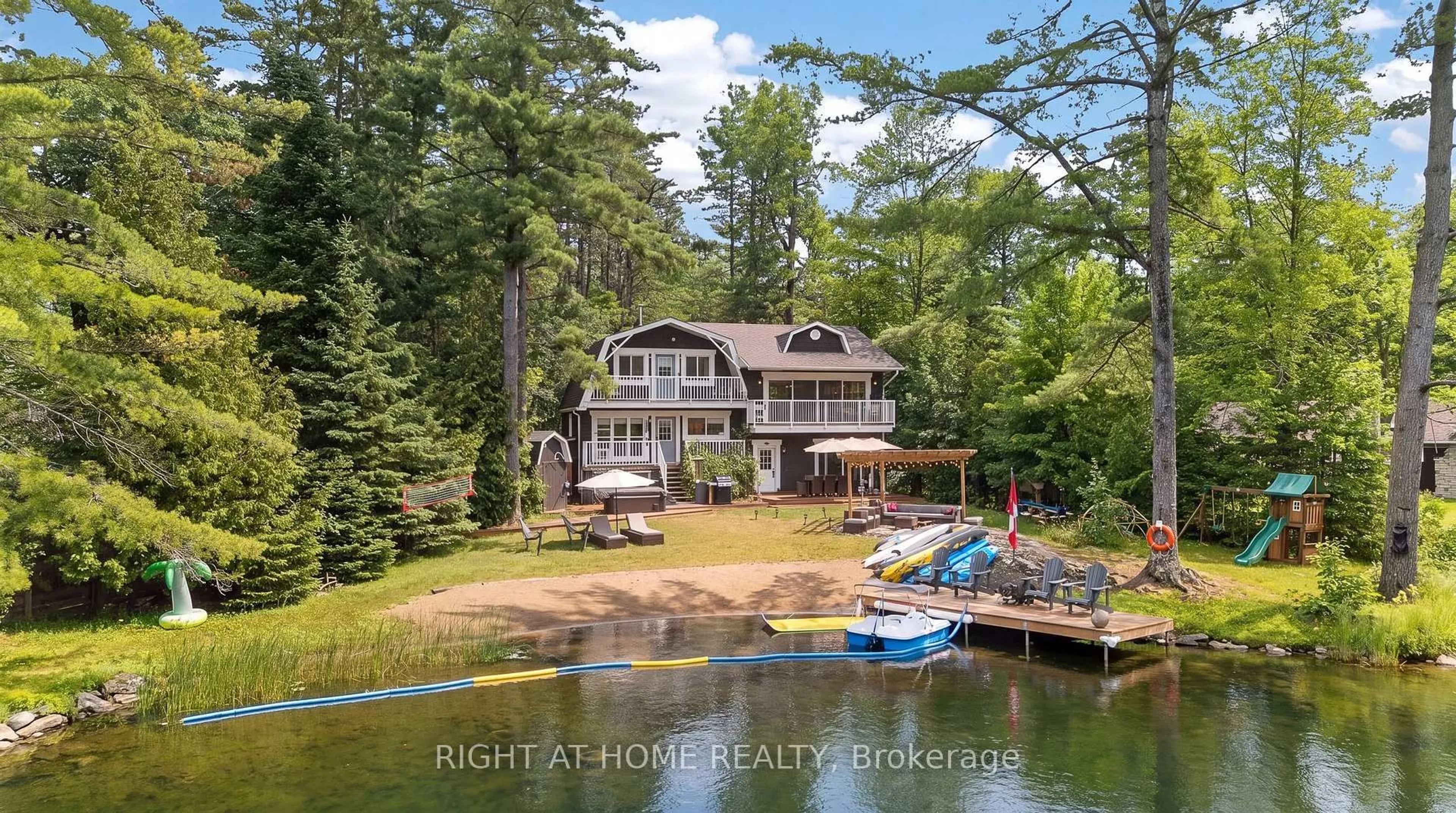 A pic from outside/outdoor area/front of a property/back of a property/a pic from drone, water/lake/river/ocean view for 3583 Riverdale Dr, Severn Ontario L0K 2B0